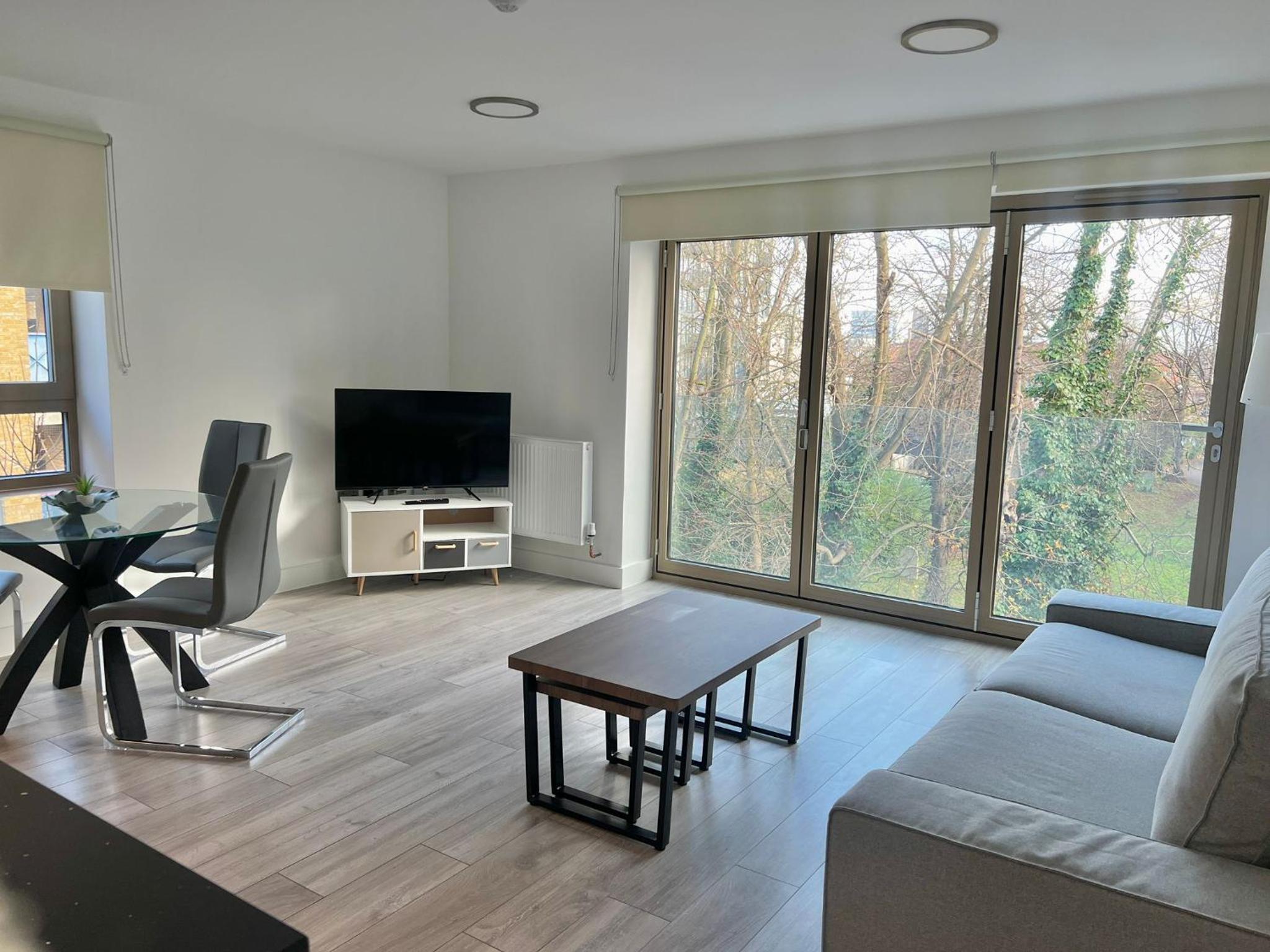 Kensington House by MNK Estates view 3