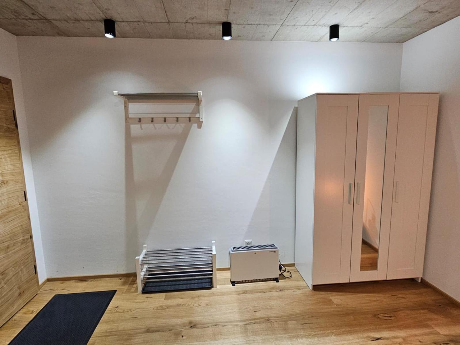 Hoch2 Apartment - Modern, komfortabel & 24h Self-Check-in mit Parkplatz