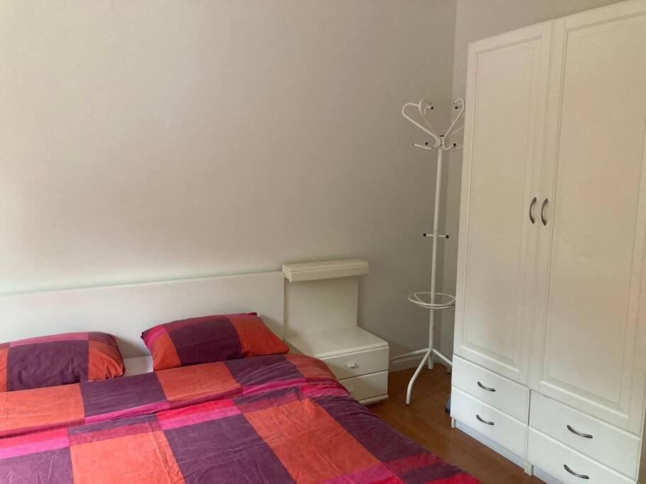 Charming Sunny 100m2 Entire Apartment with 2 bedrooms