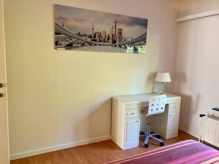 Charming Sunny 100m2 Entire Apartment with 2 bedrooms