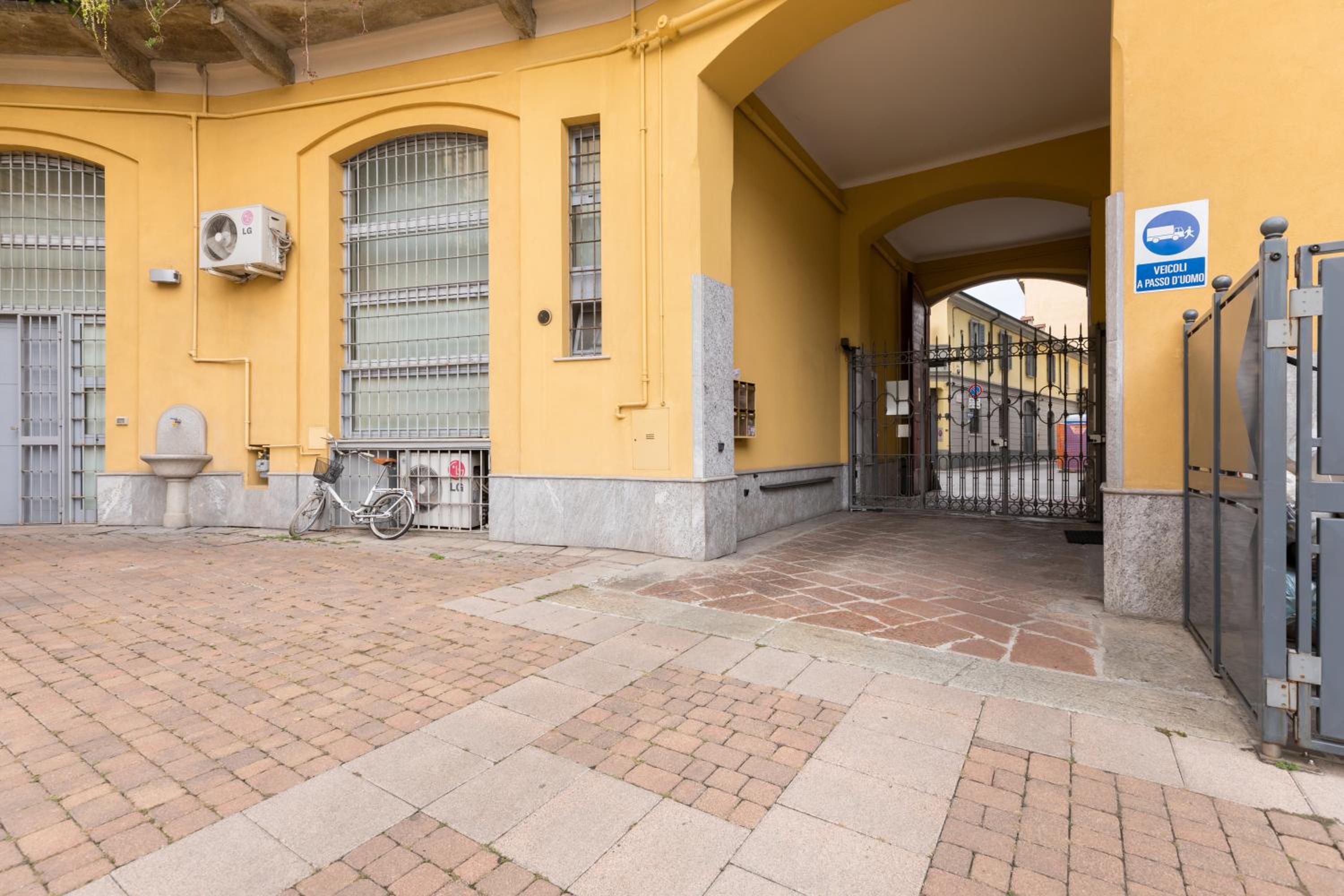 Mortara Navigli Apartments