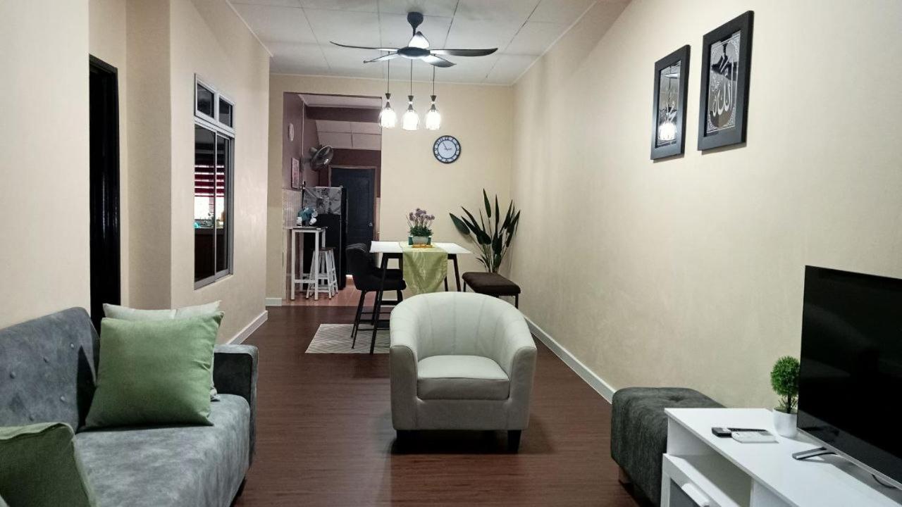 Homestay Sikamat Rooma Hana photo 5