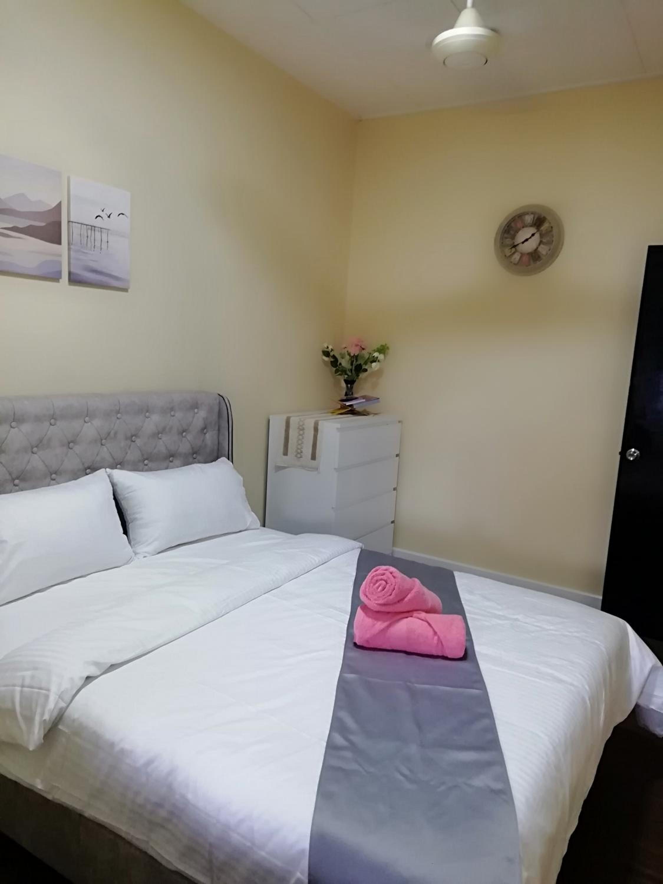 Homestay Sikamat Rooma Hana photo 6