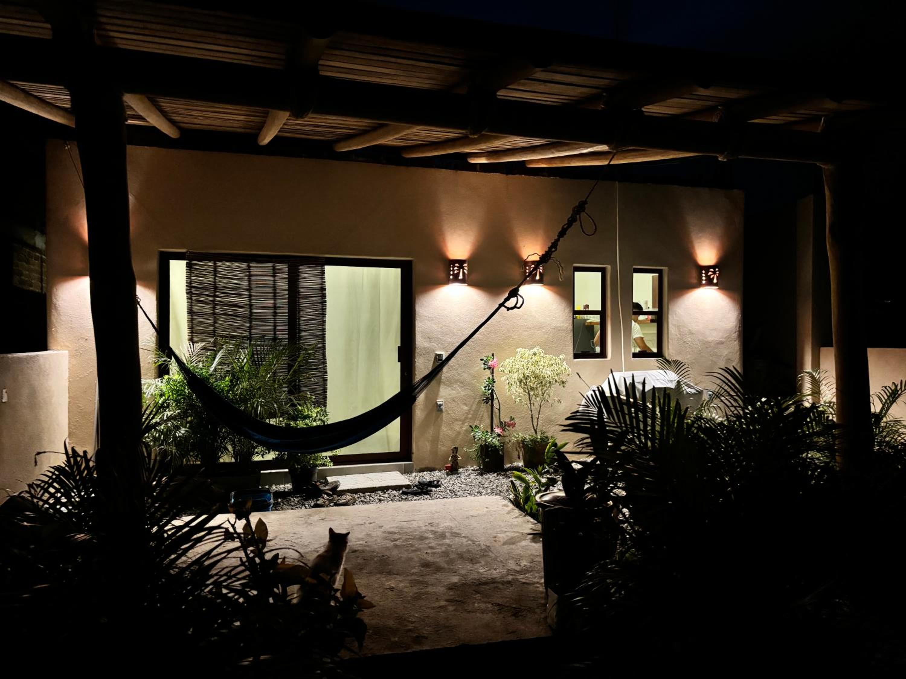 Casa blanca playa saladita view 3