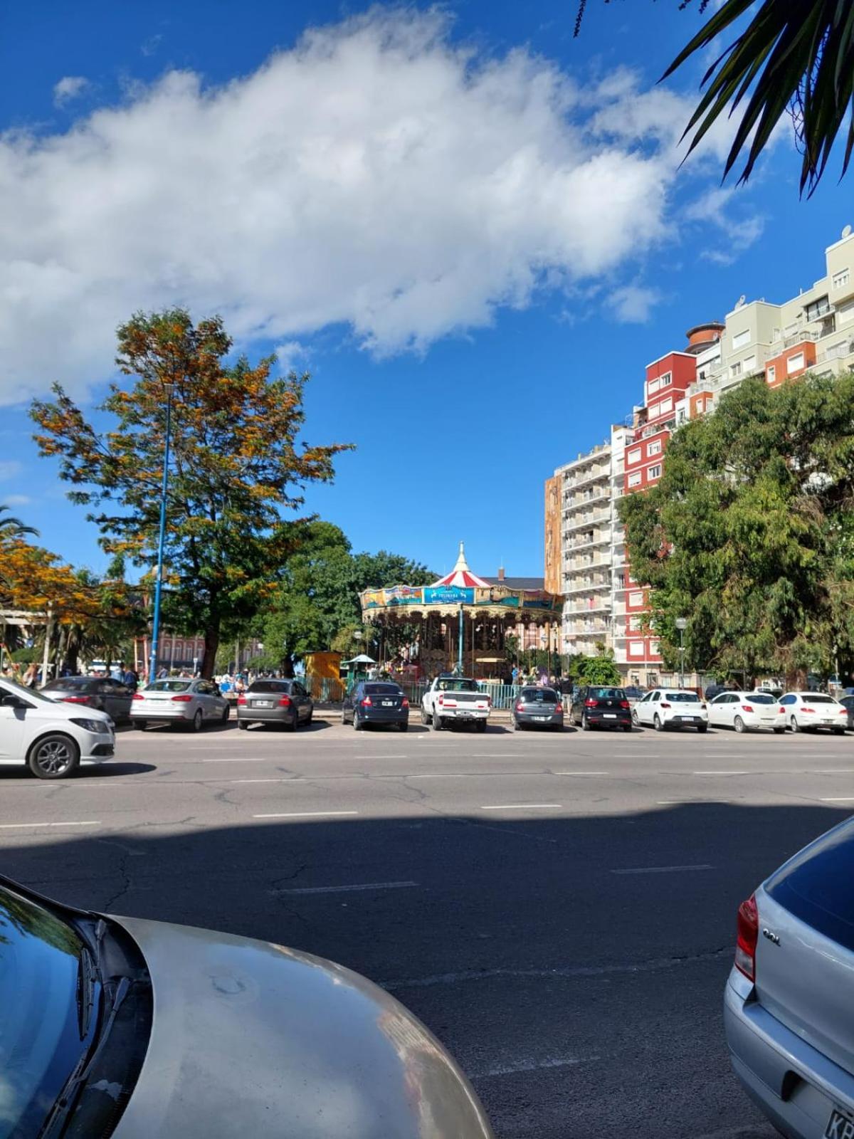 Lindo Departamento frente a Plaza Colón Mar del Plata