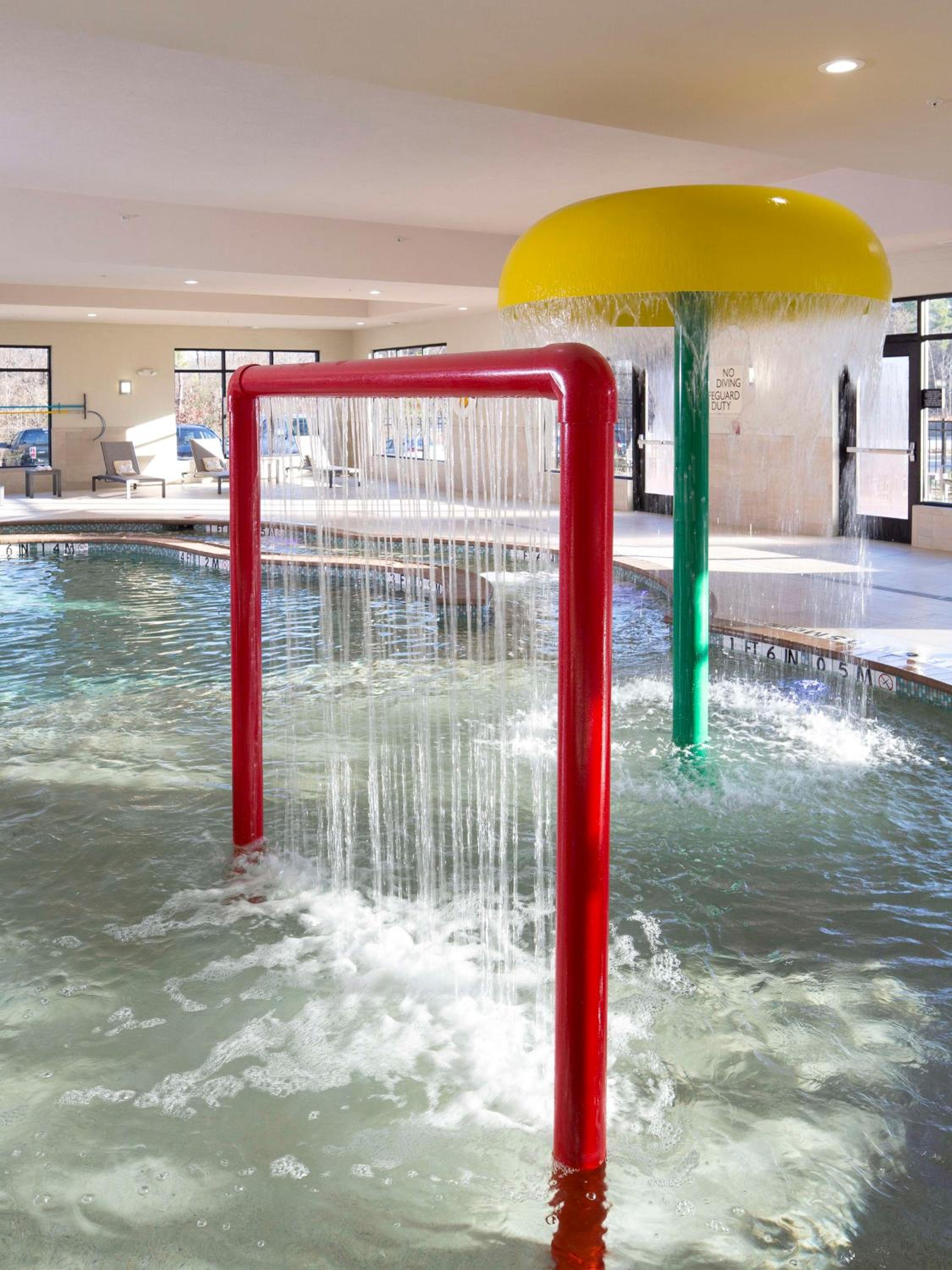 Longview Vacations - Longview Hilton Garden Inn - Property Image 6