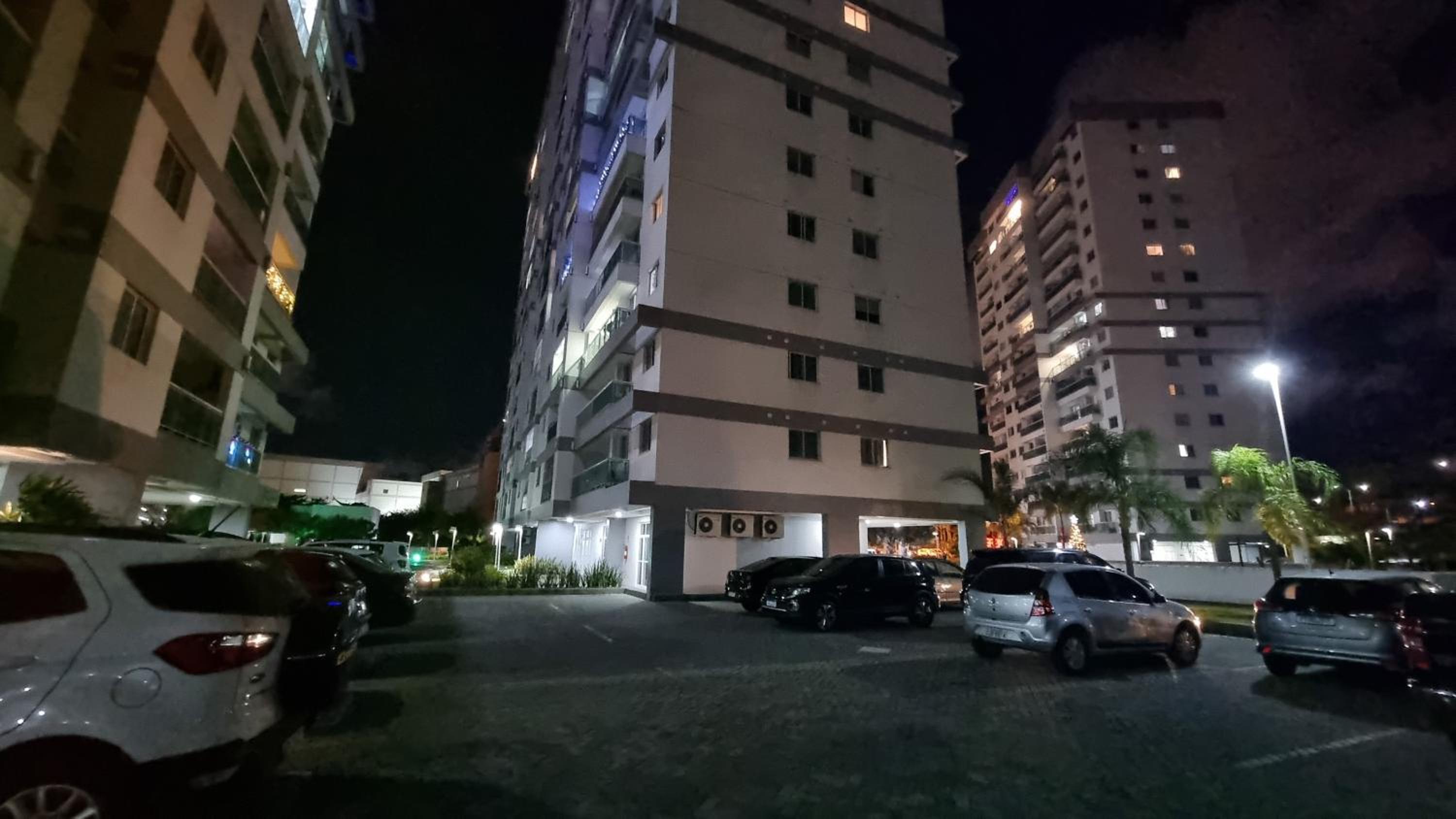 Apartamento novo ao lado do shopping da ilha