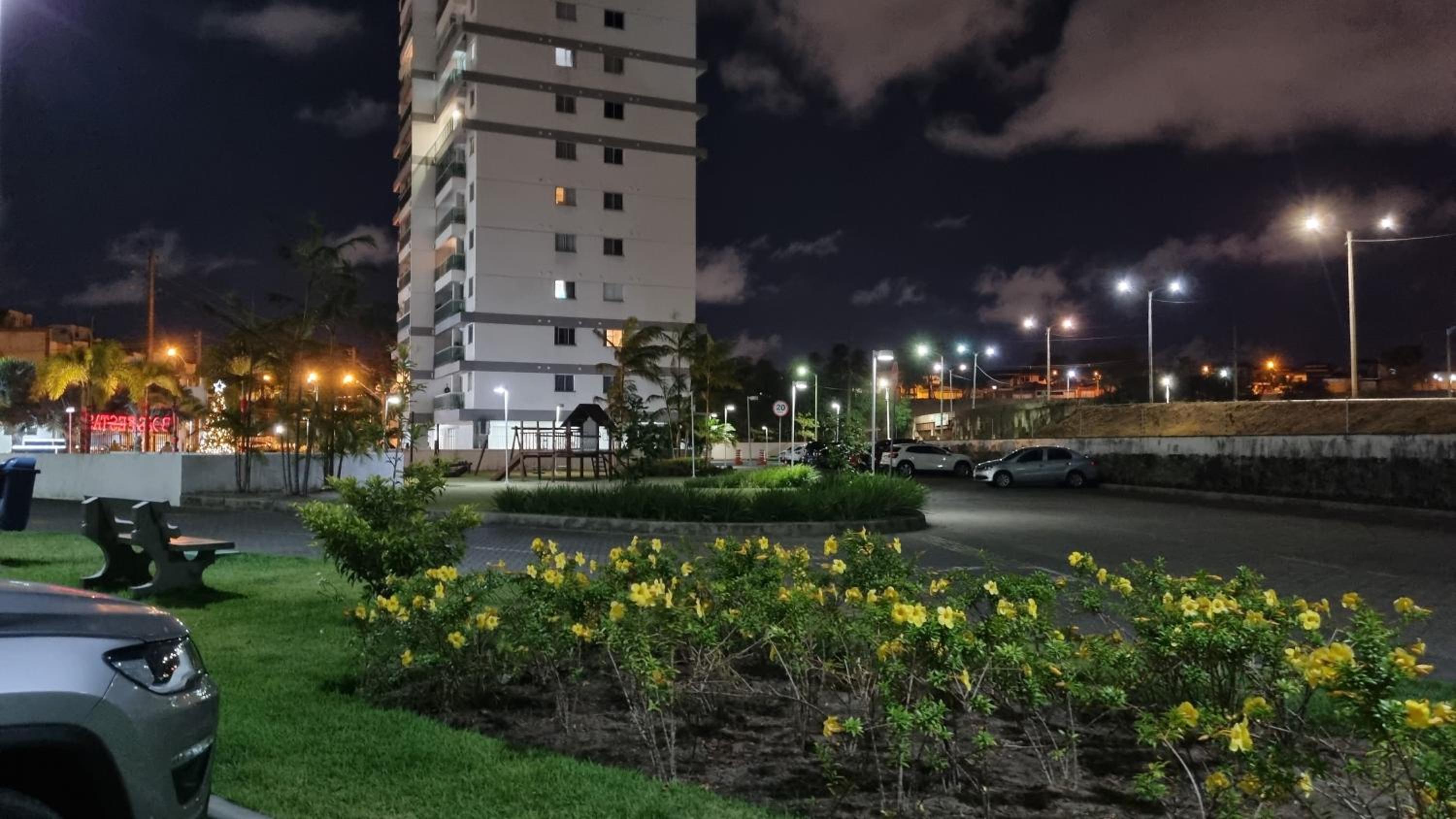 Apartamento novo ao lado do shopping da ilha