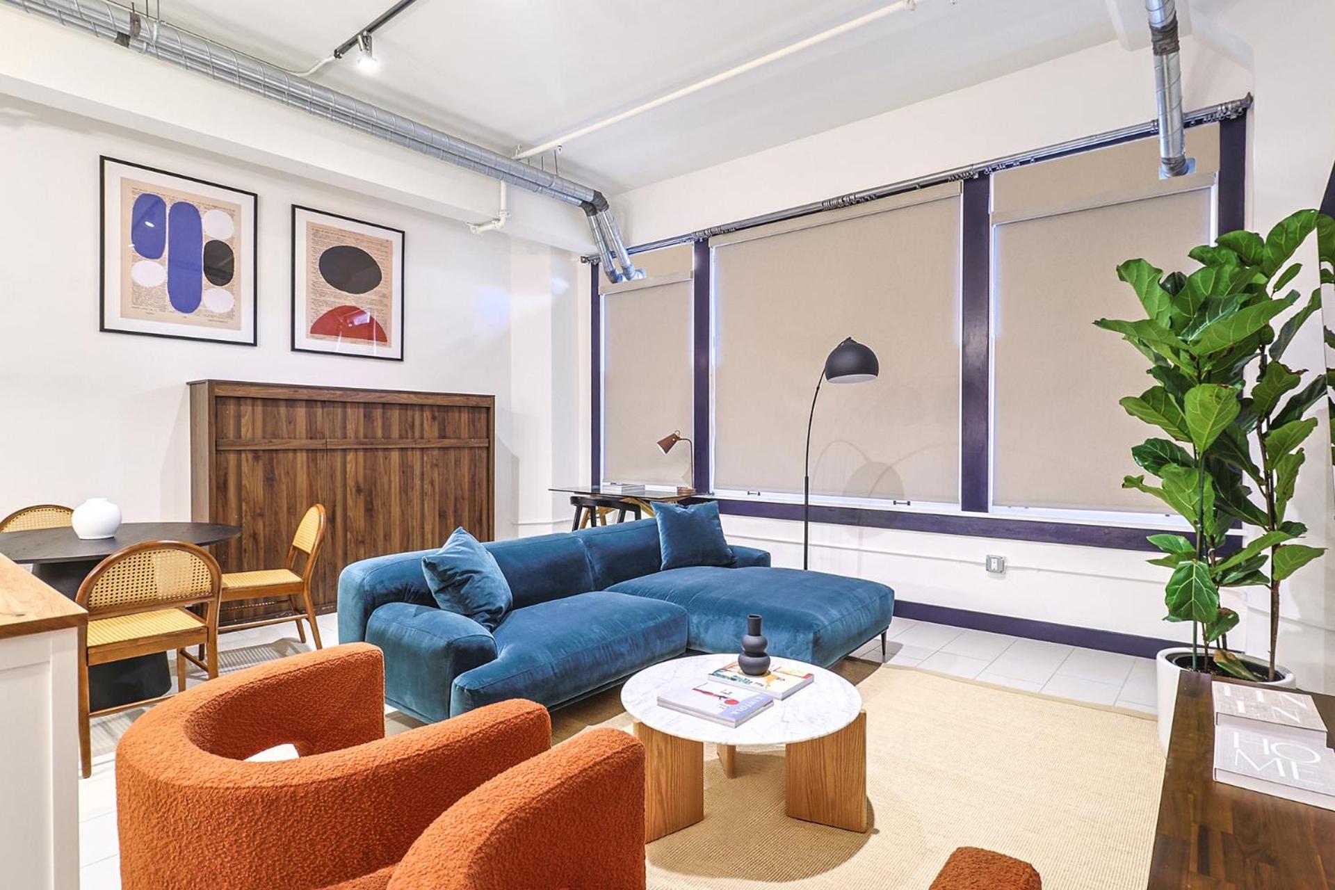 lounge