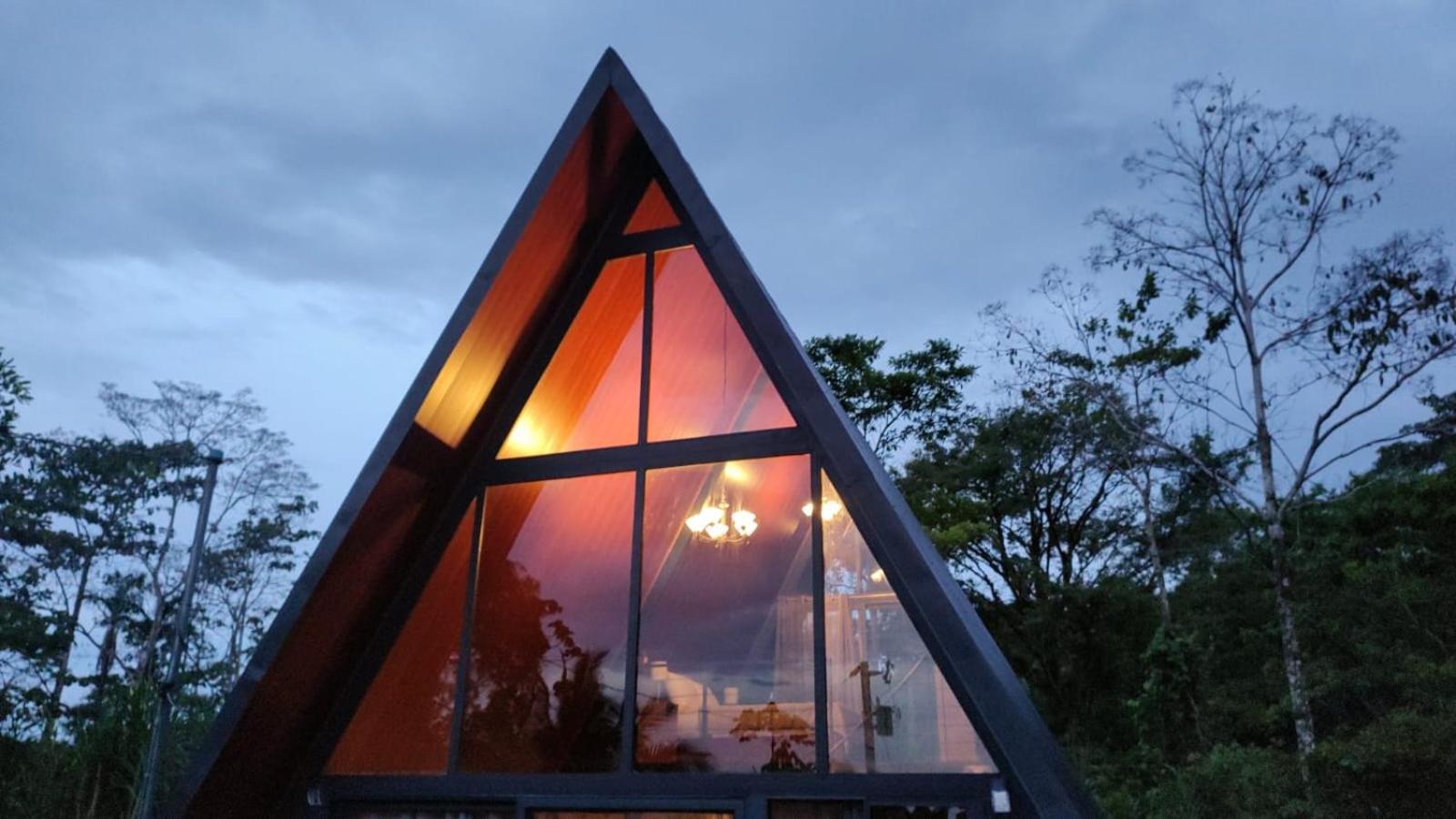 Yarumo Lodge, Río Celeste Black Chalets