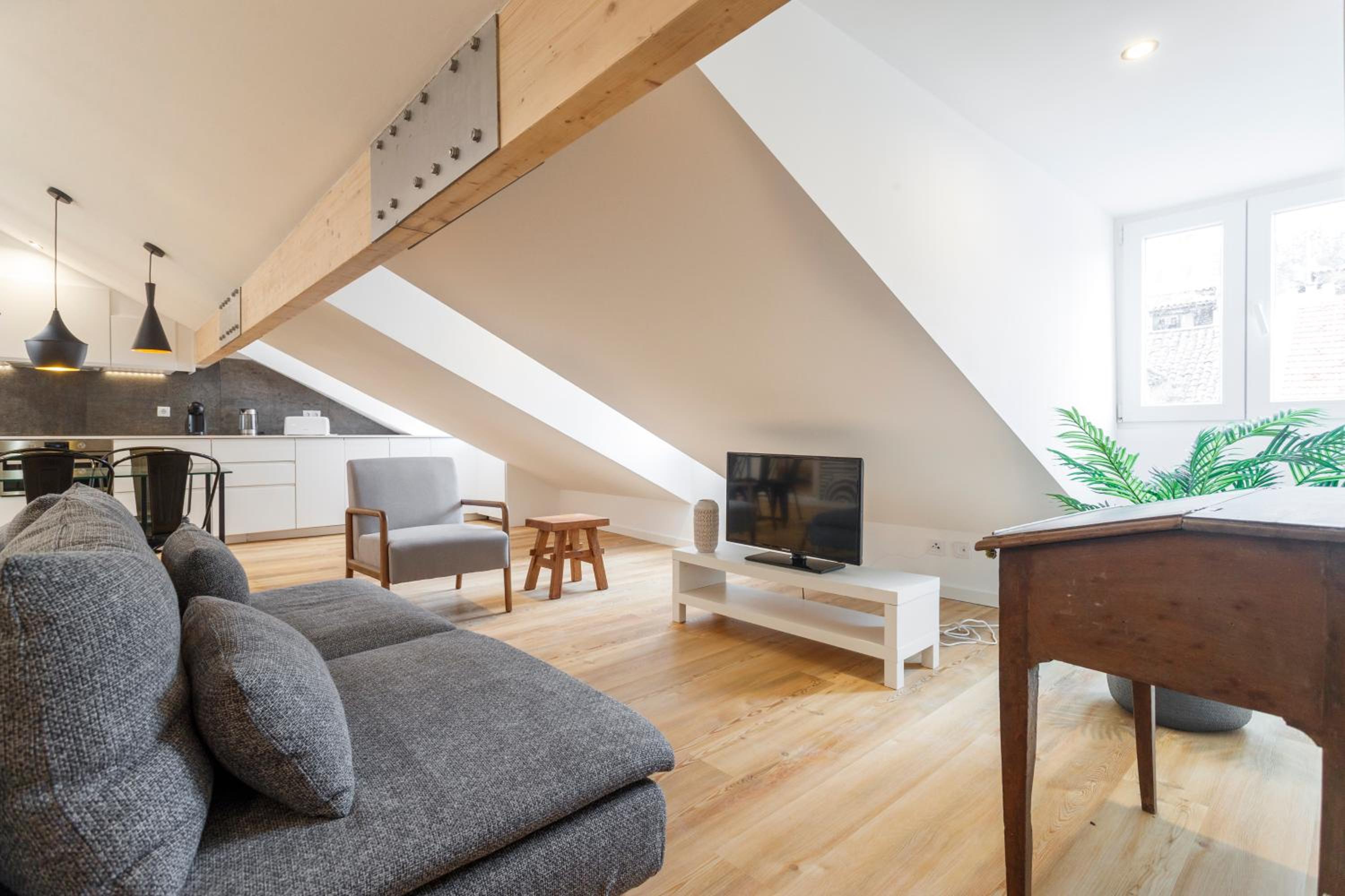 Lisbon Design Prata Apartment