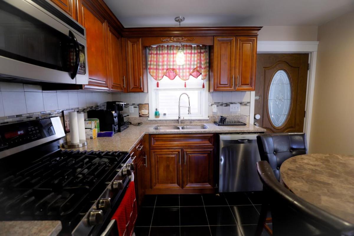 Mount Pleasant Hideaway