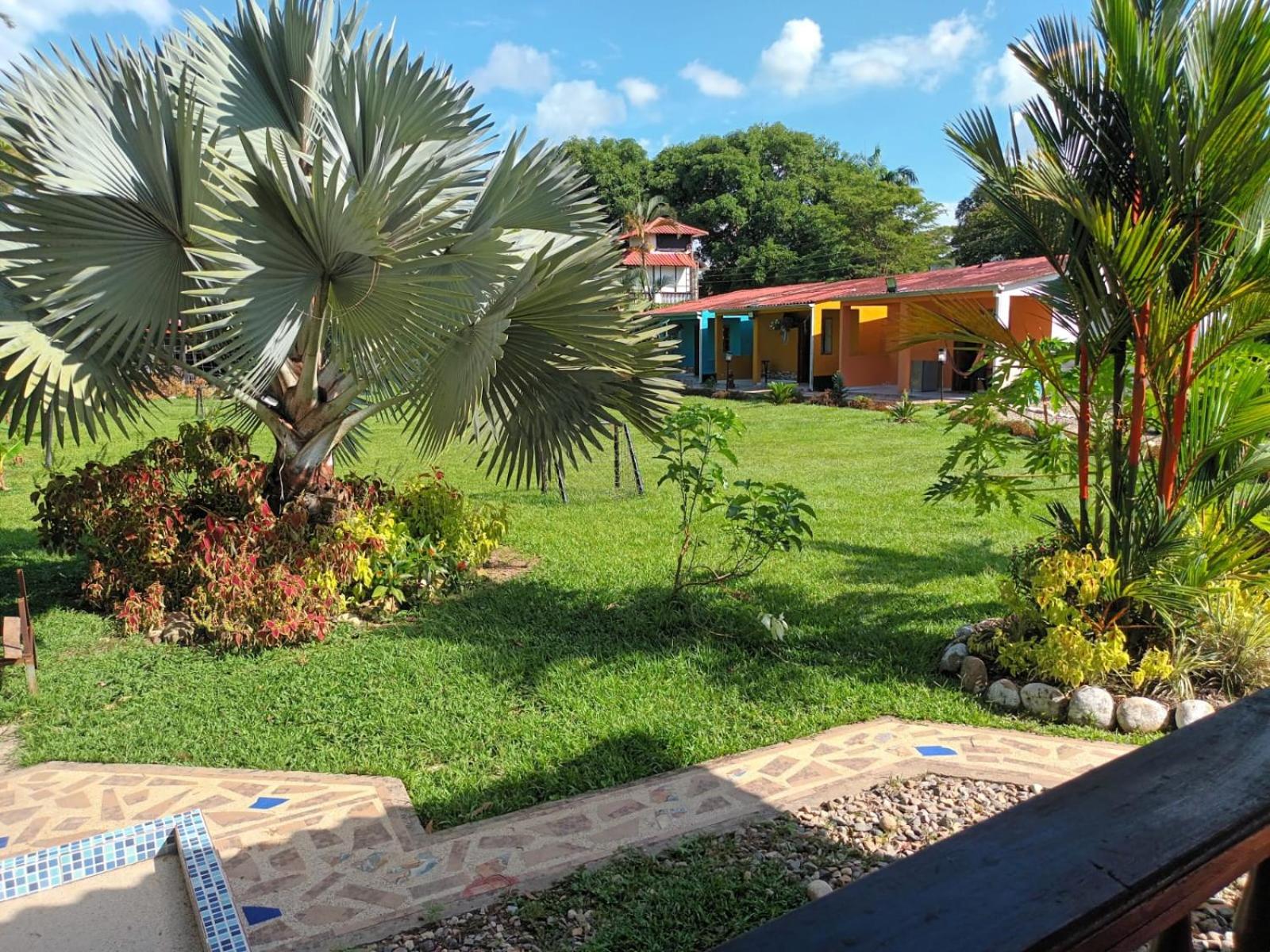 HOSPEDAJE FAMILAR CAMPESTRE