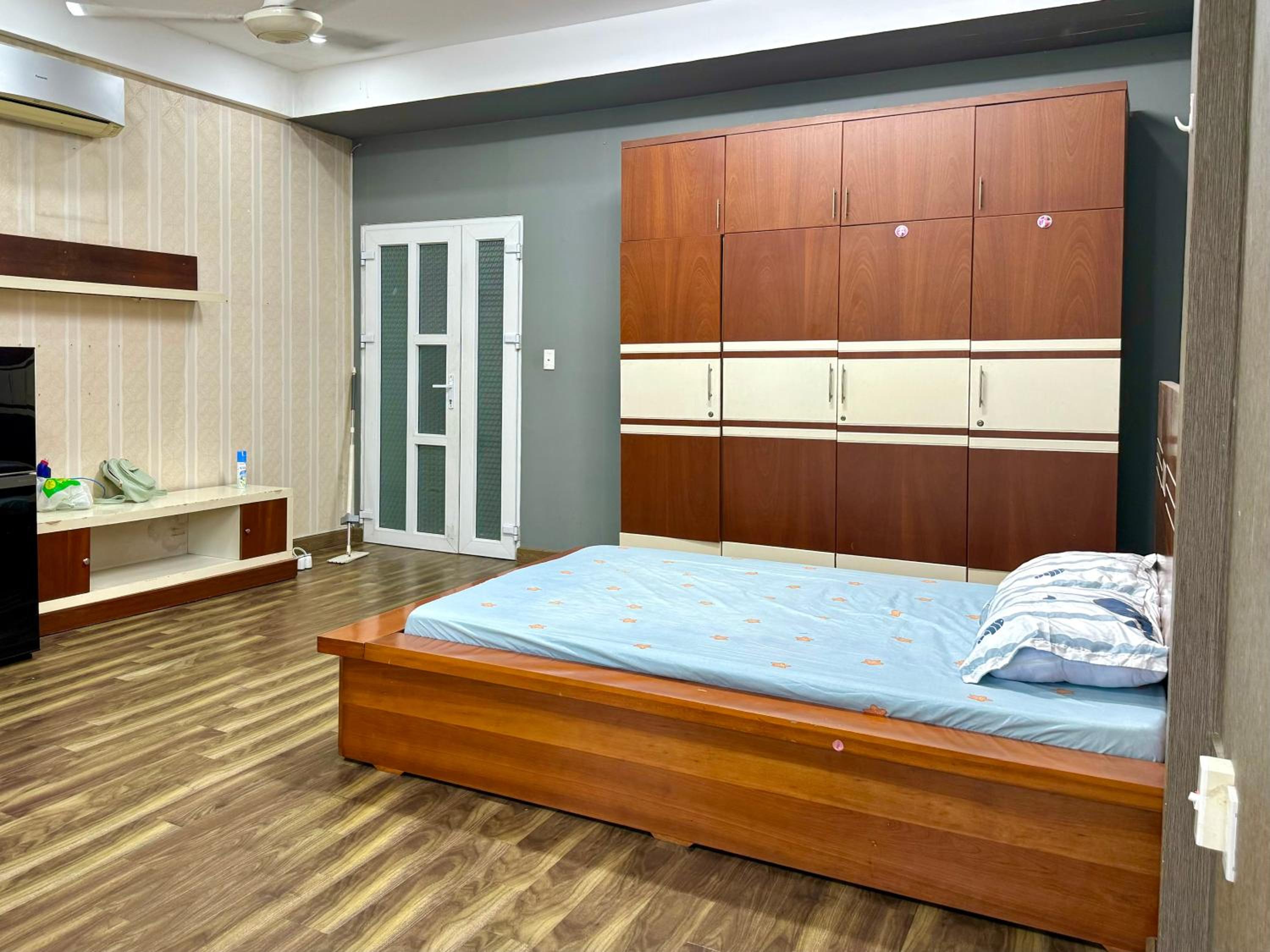 Linh' house