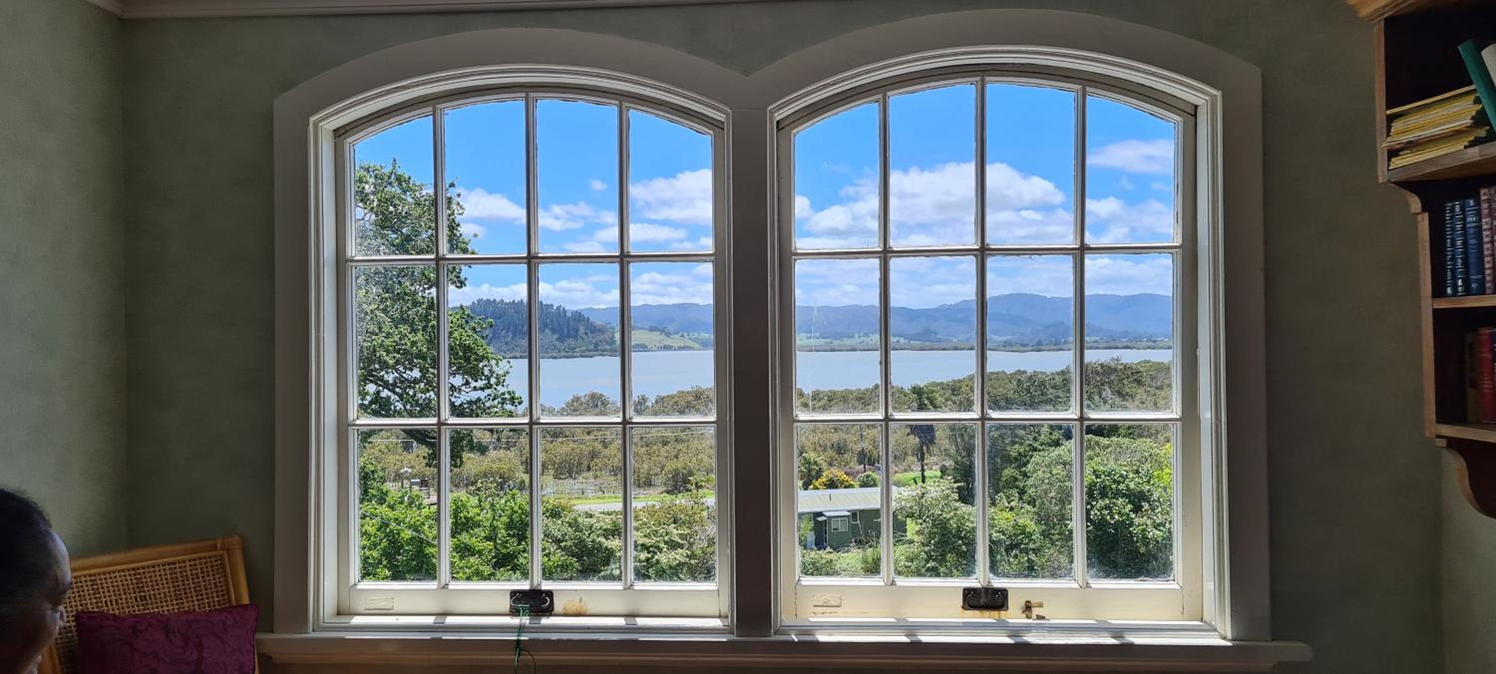 Riverhead Villa