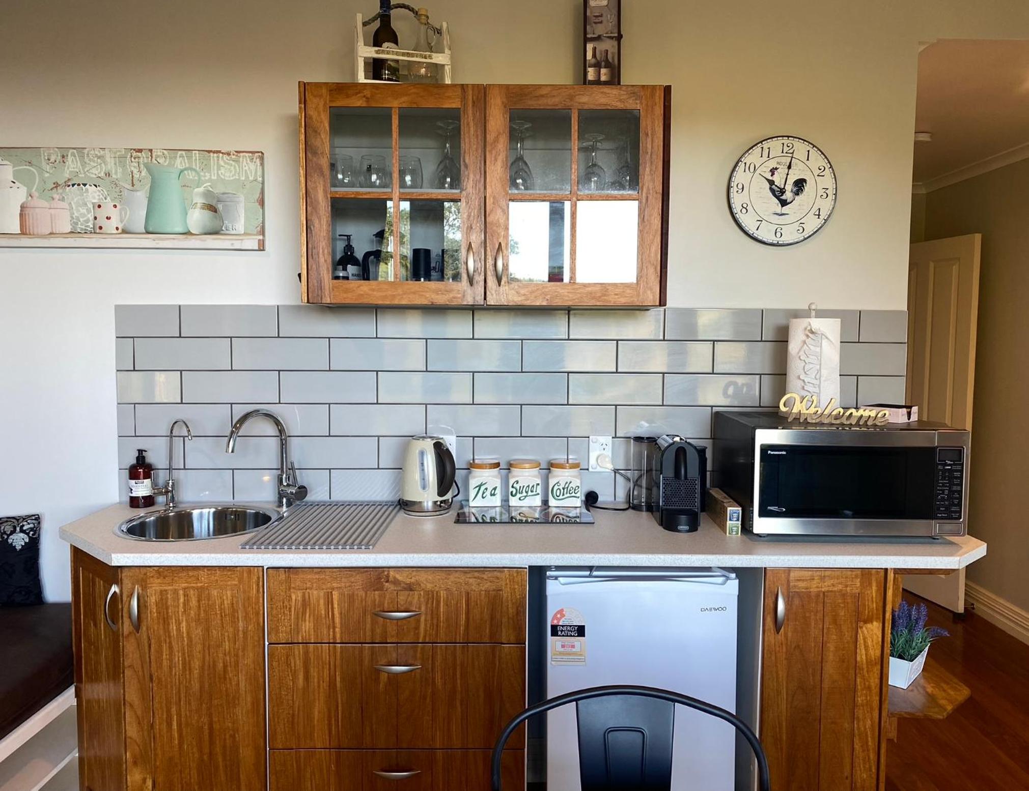 The Nest - Lake Taupo view 4