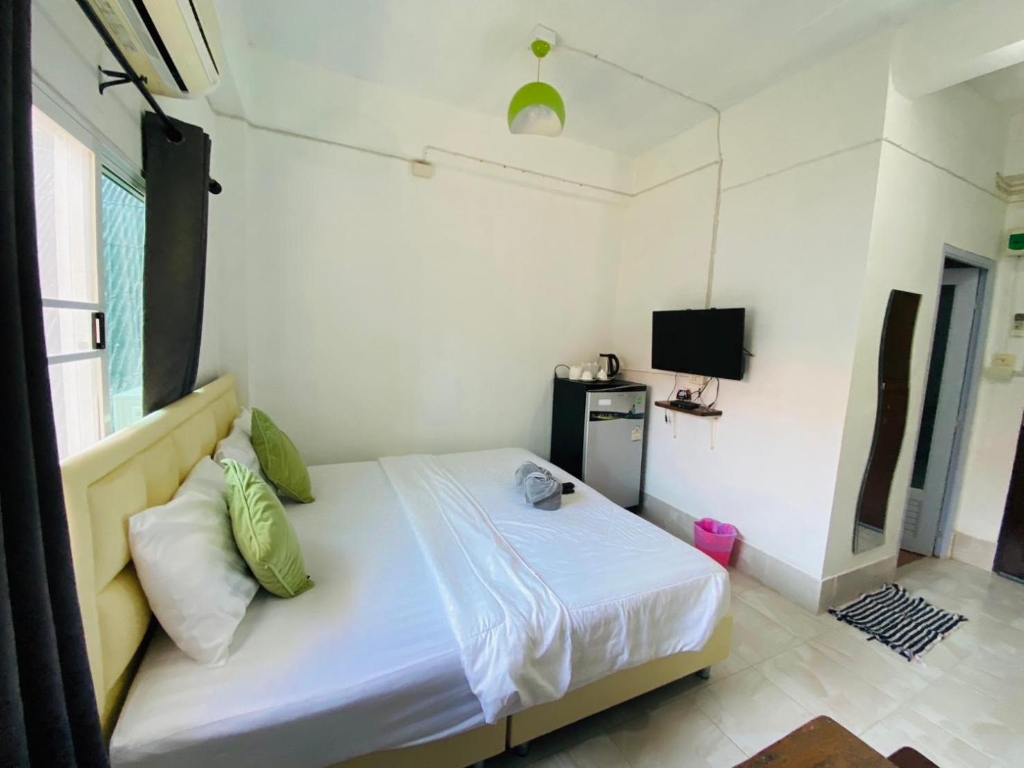 Miss Hong House