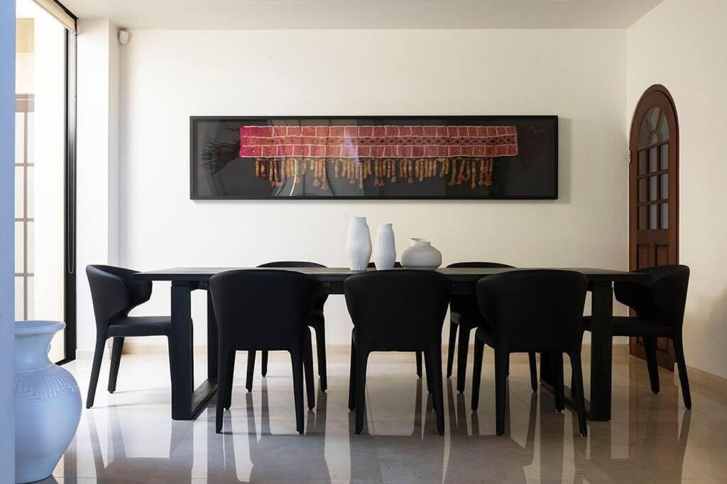 44 Island Point Road at Port Douglas by HIHA