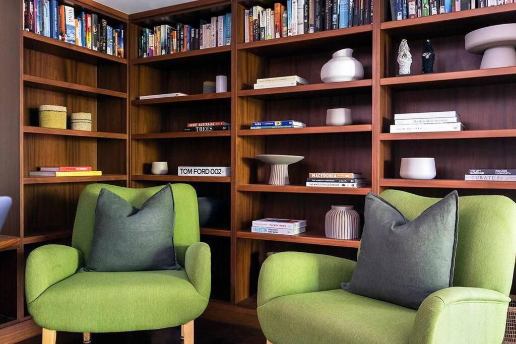 44 Island Point Road at Port Douglas by HIHA