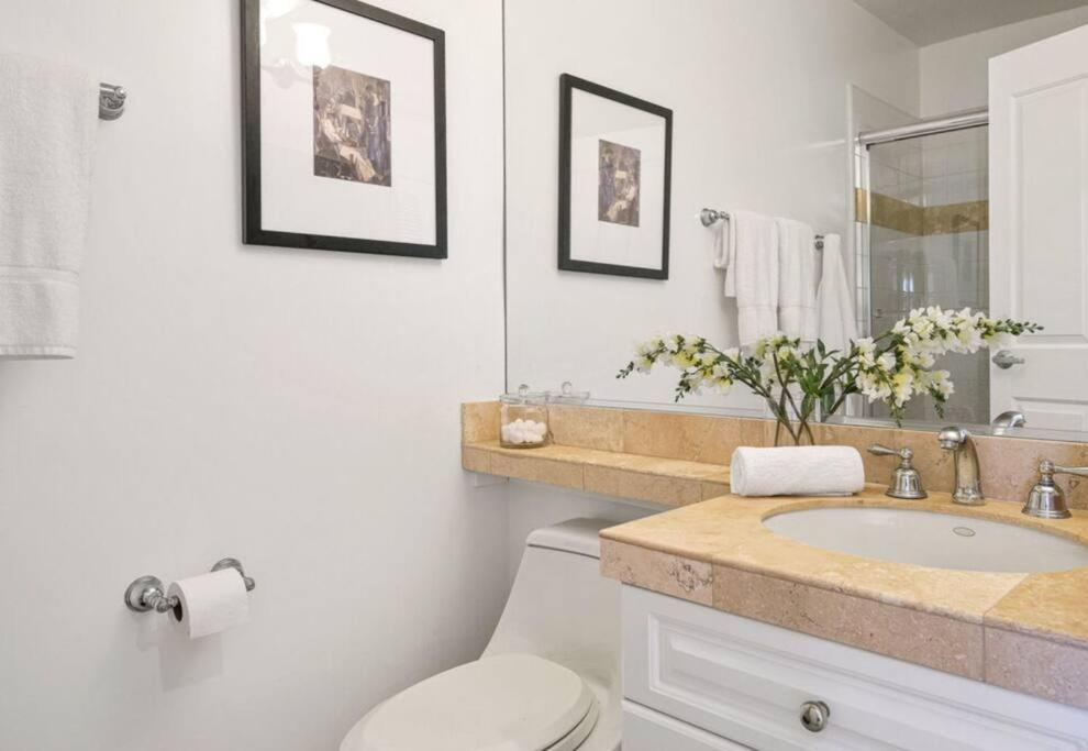 Stylish Pacific Palisades Gem