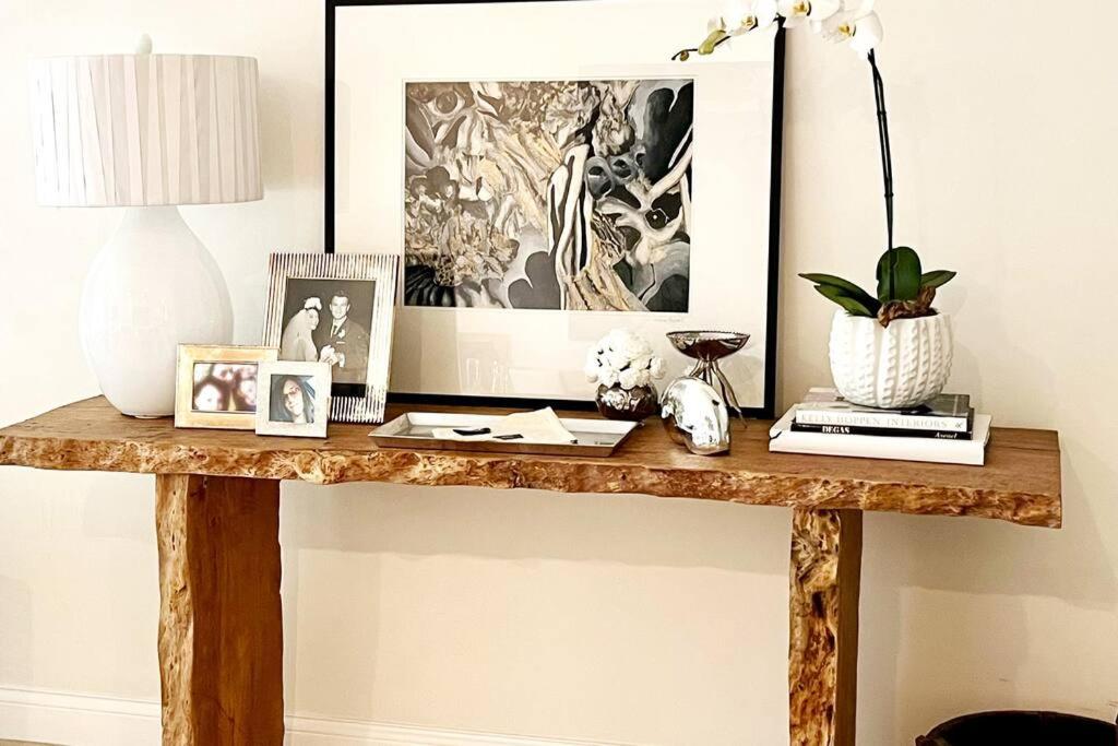Stylish Pacific Palisades Gem