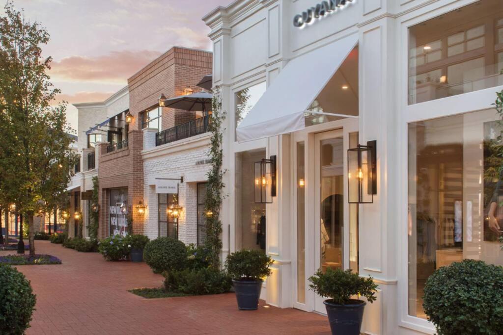 Stylish Pacific Palisades Gem
