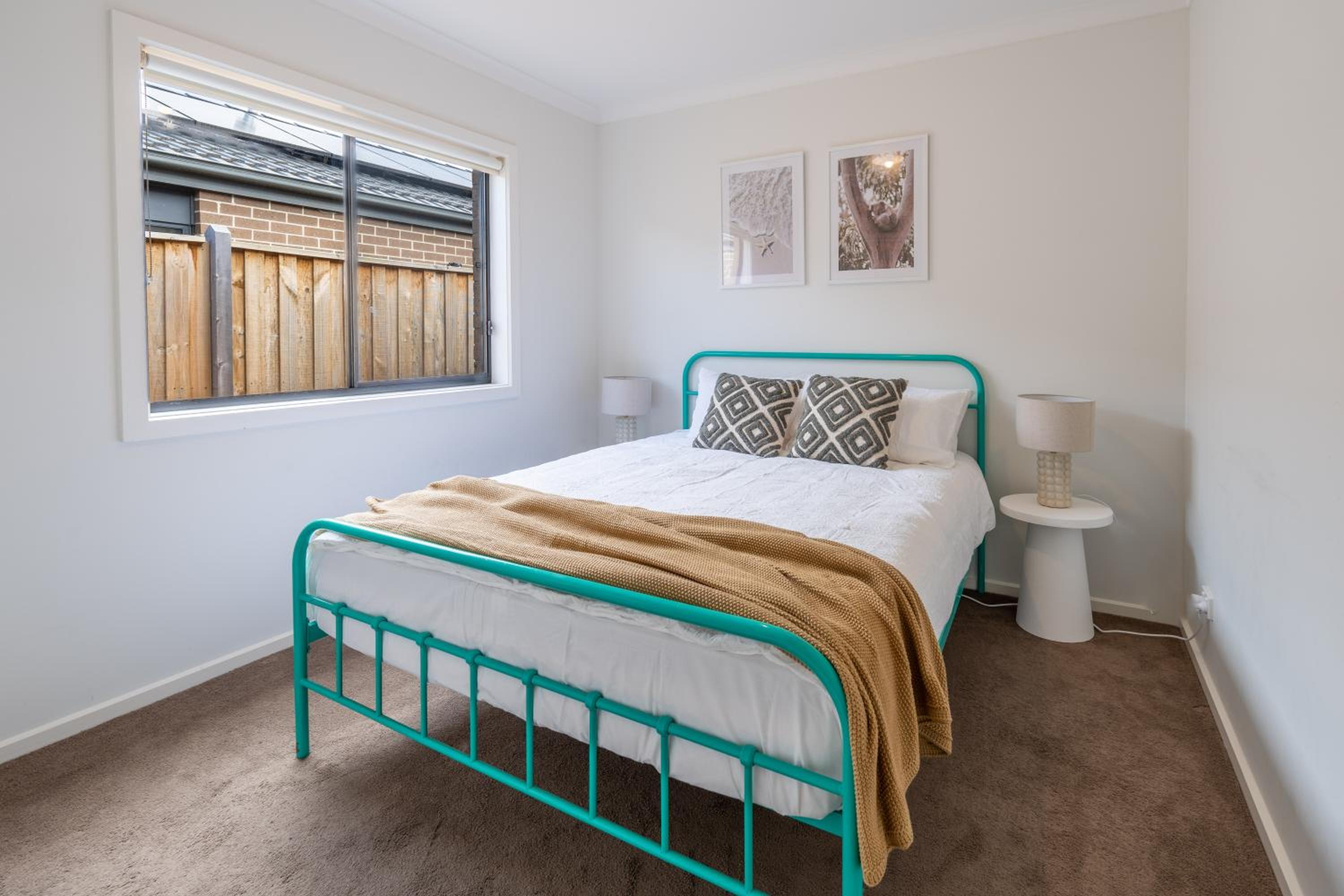Cranbourne Entire house 4bedroom