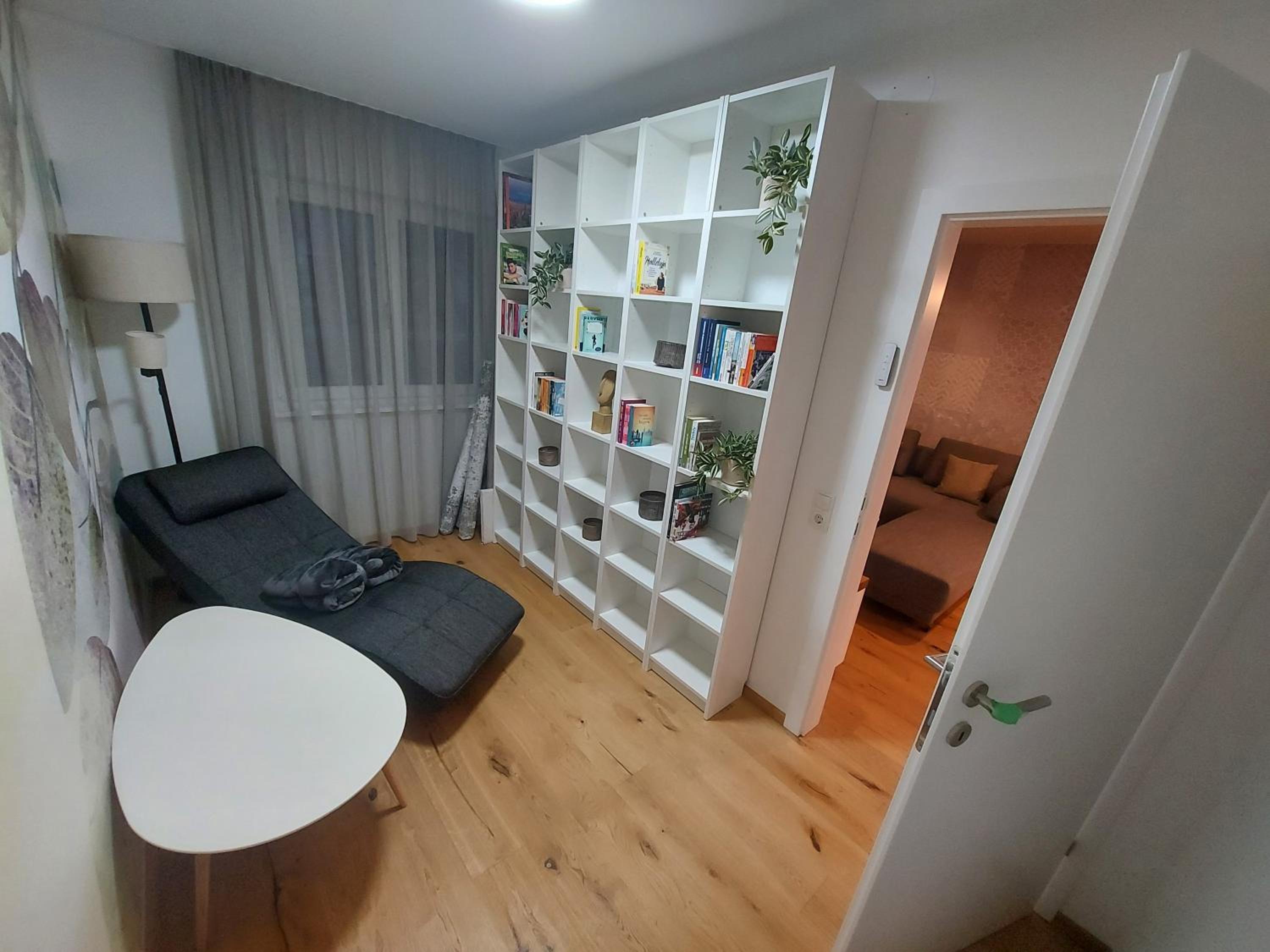 Unicorn Apartment
