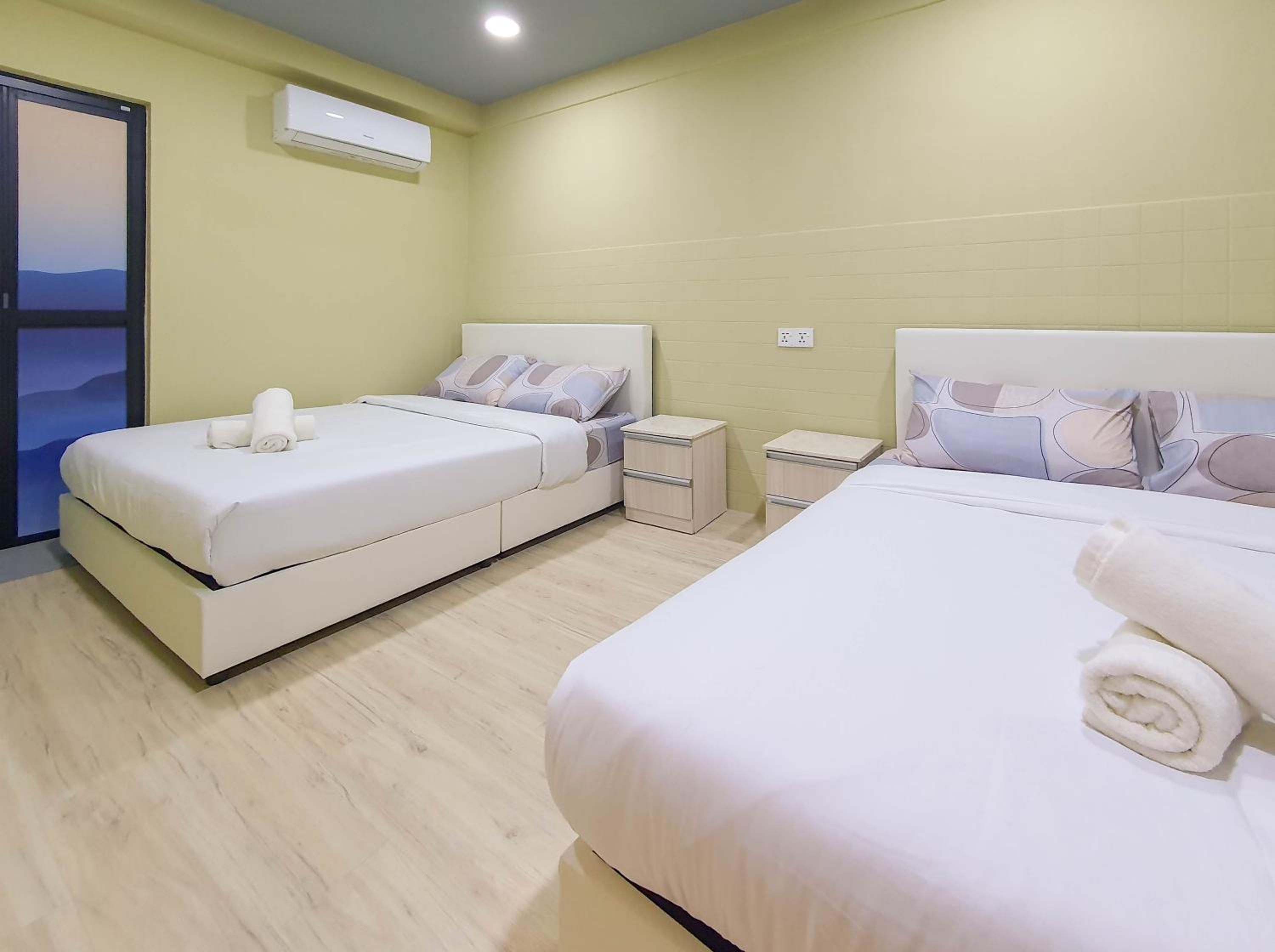 Stay429 at Bukit Bintang 4bedroom 15pax By Shine Stay