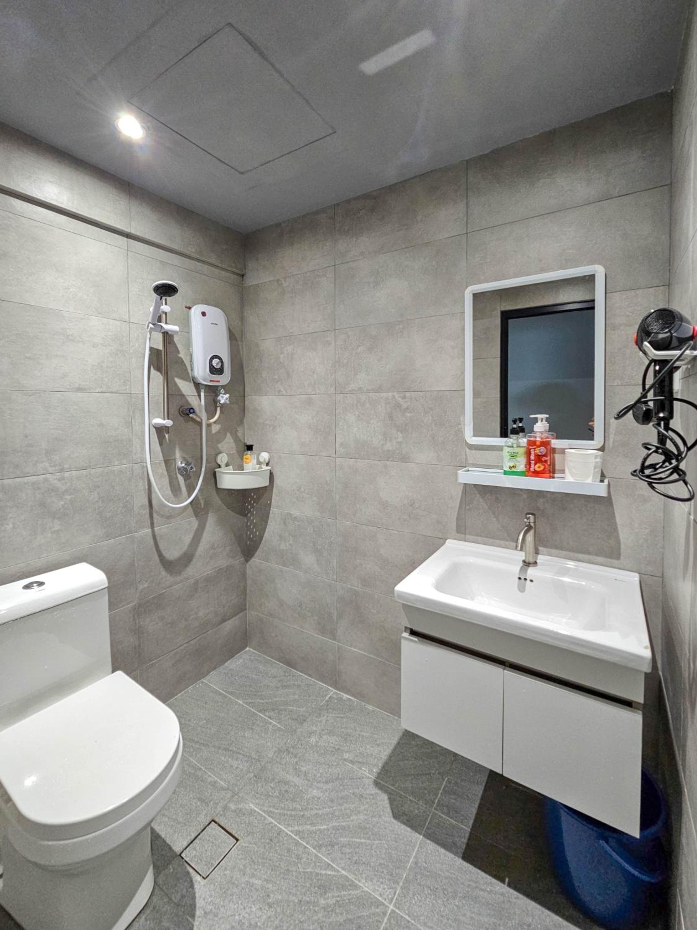 Stay429 at Bukit Bintang 4bedroom 15pax By Shine Stay