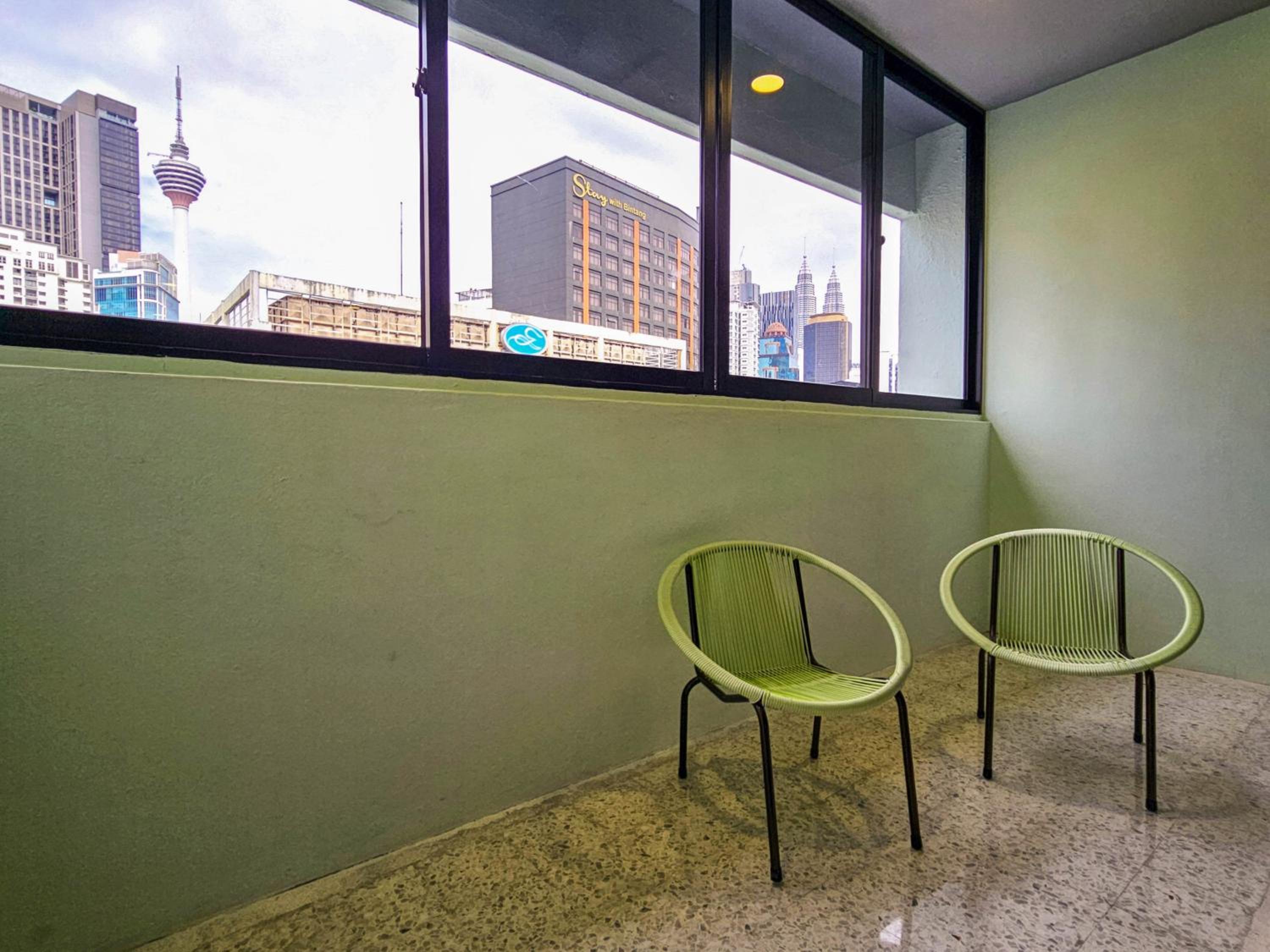 Stay429 at Bukit Bintang 4bedroom 15pax By Shine Stay