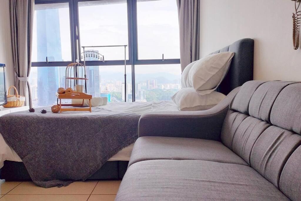 Central KL Retreat MyTown Ikea KLCC TRX Mall MRT