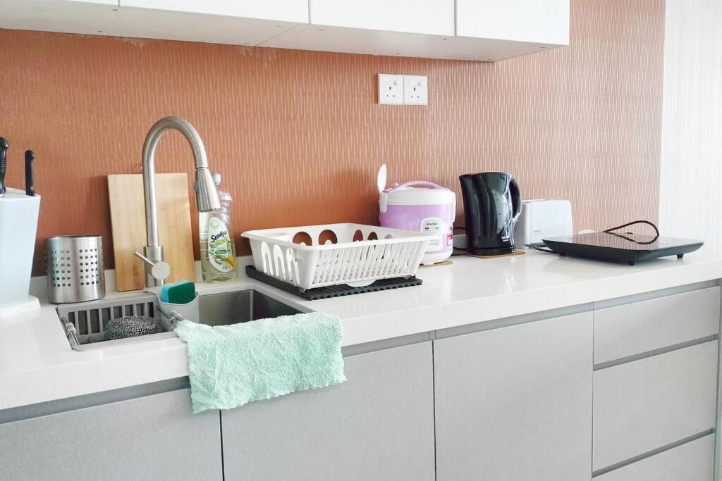 Central KL Retreat MyTown Ikea KLCC TRX Mall MRT