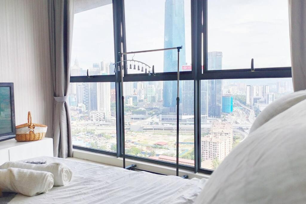 Central KL Retreat MyTown Ikea KLCC TRX Mall MRT