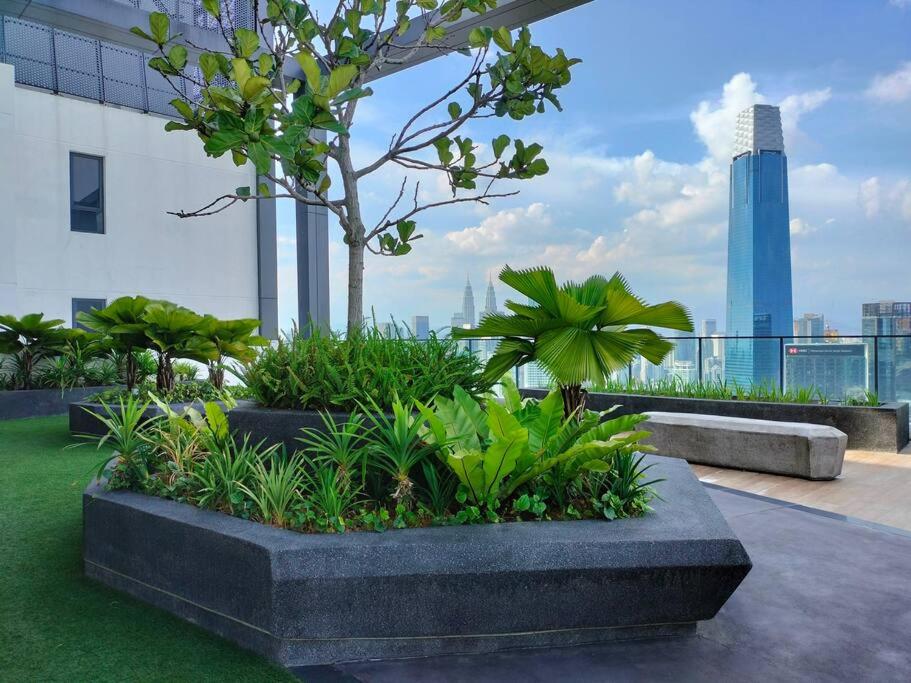 Central KL Retreat MyTown Ikea KLCC TRX Mall MRT