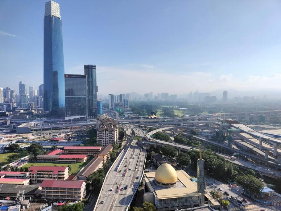 Central KL Retreat MyTown Ikea KLCC TRX Mall MRT