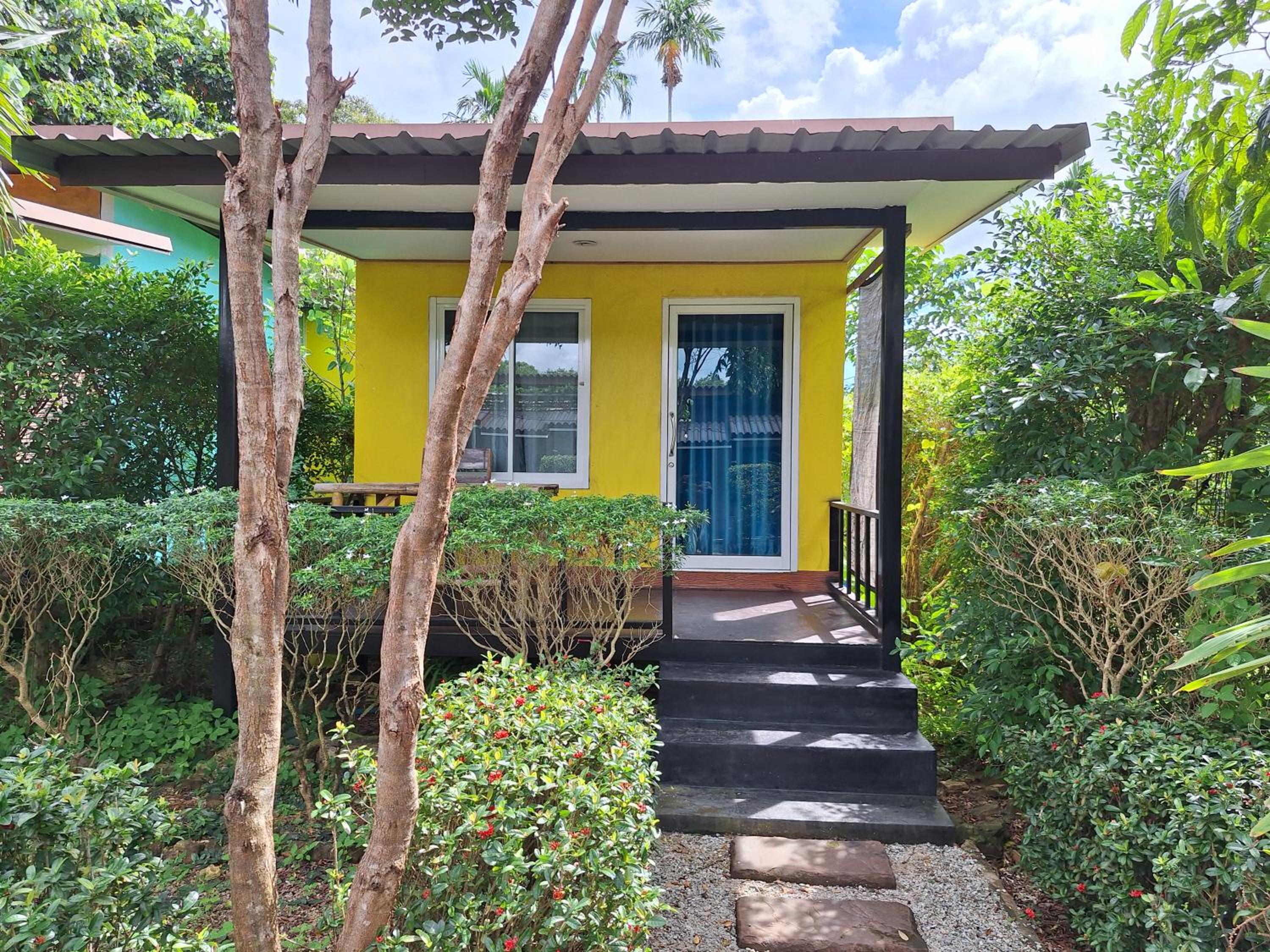 Lanta Happy House view 4