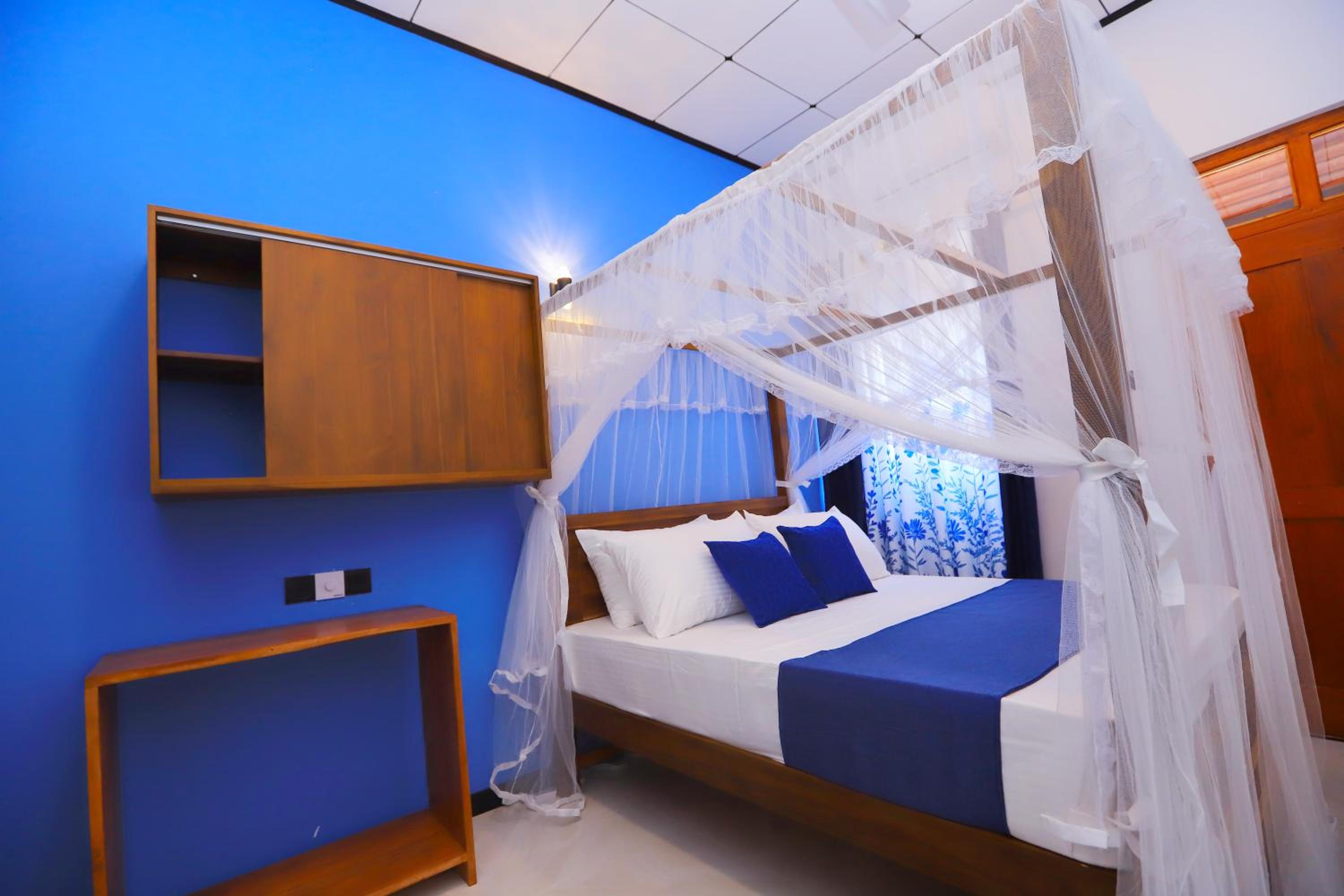Dinsara Pearl Villa