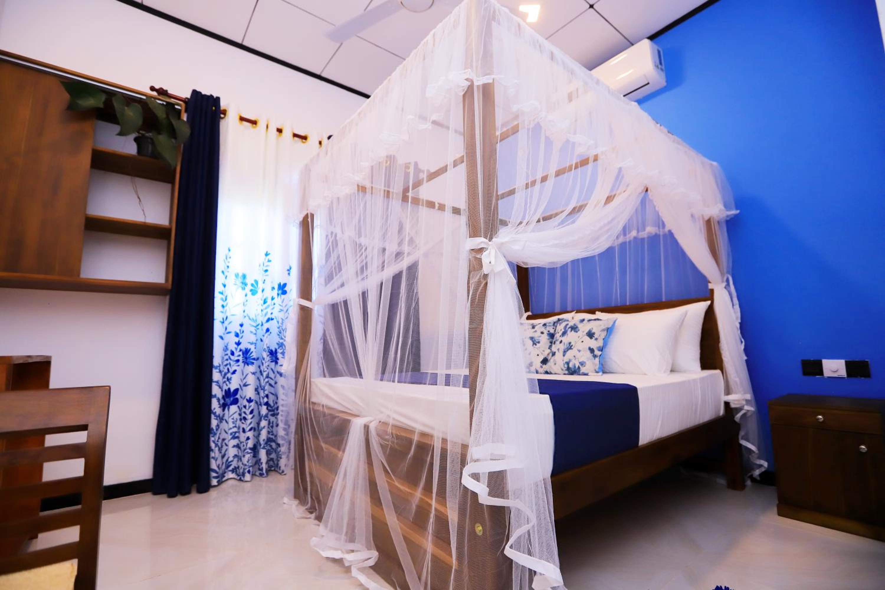 Dinsara Pearl Villa