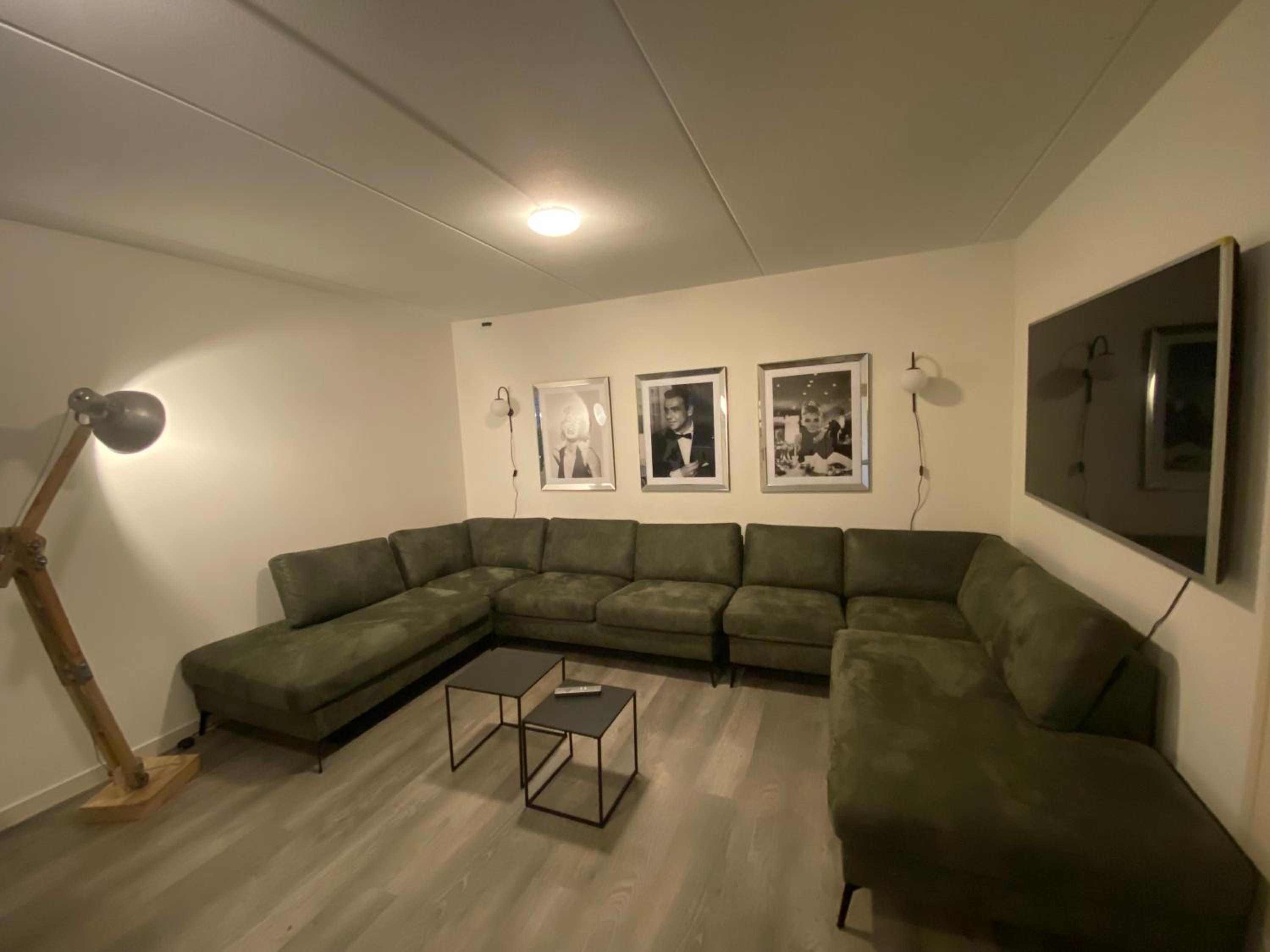 Photo 16