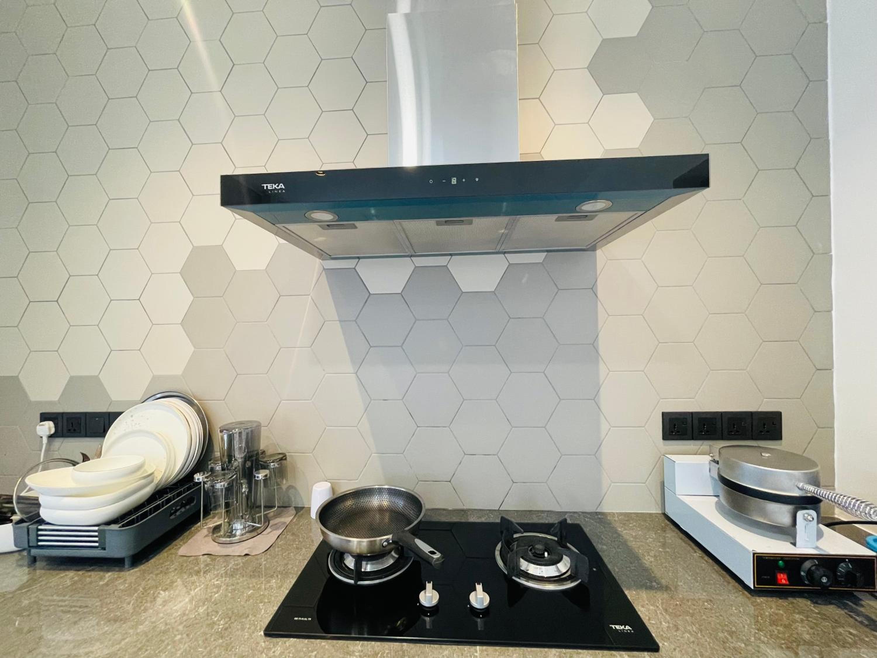 Ipoh 19A Villa for 12pax 6 Carpark with BBQ by IWH
