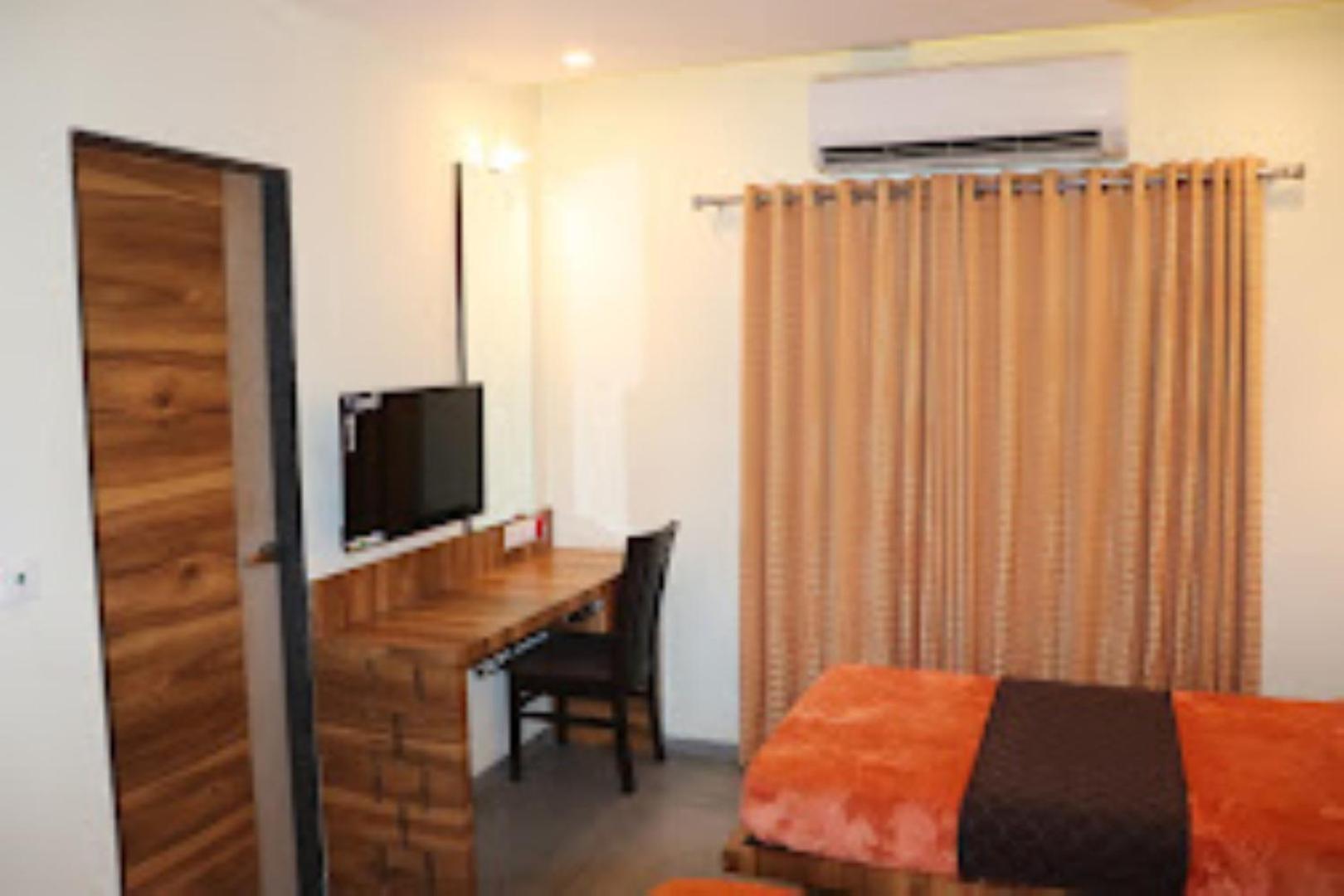 Hotel Sammati Gobhalaj view 3