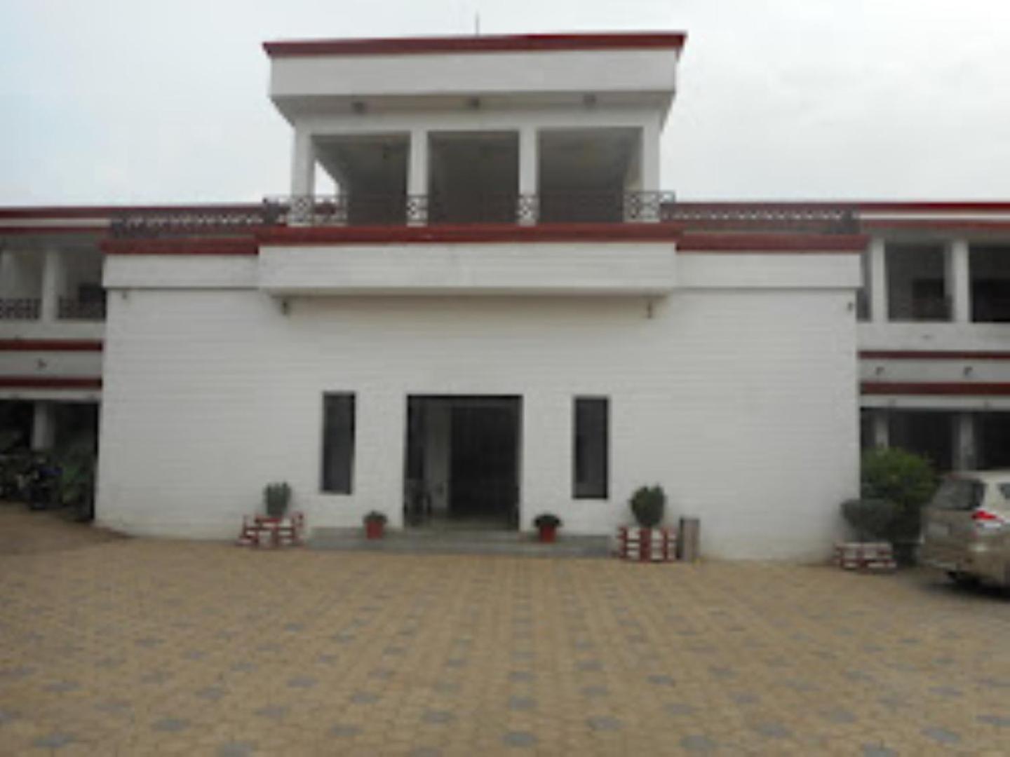 Photo 11