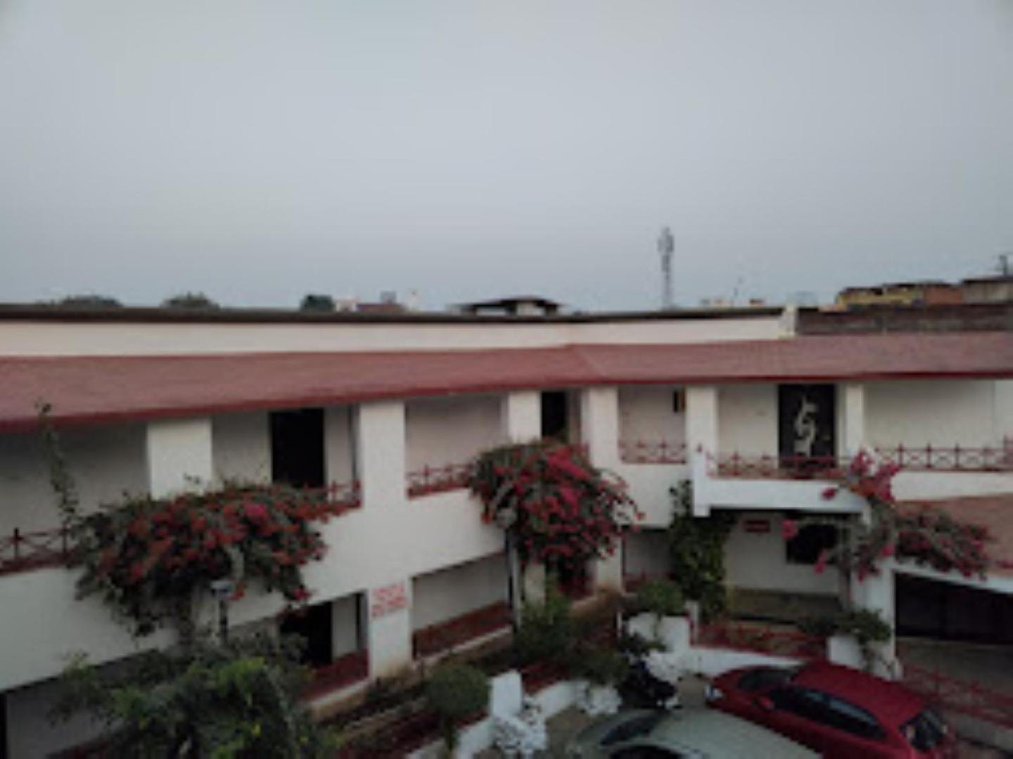Photo 46