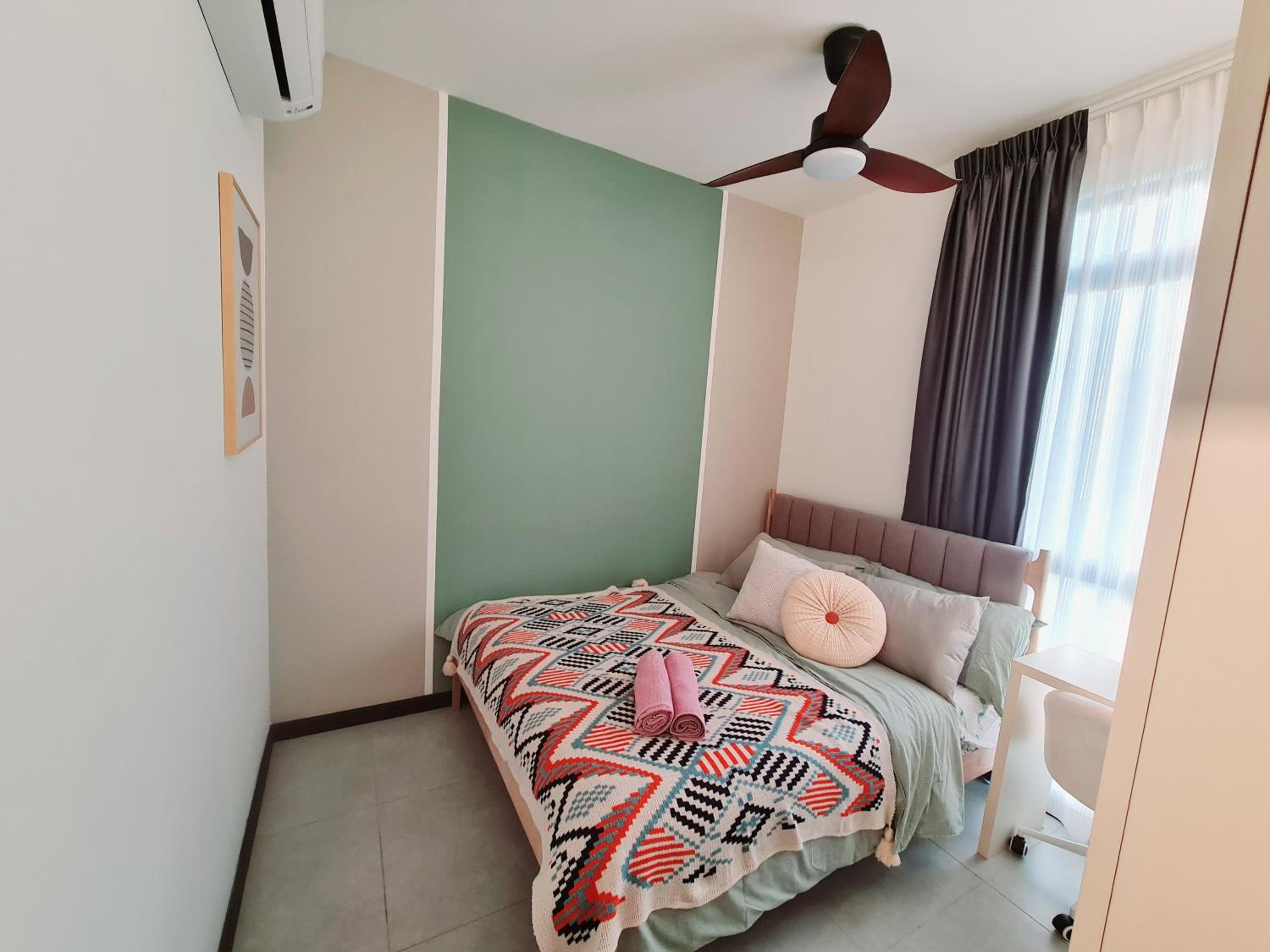 Cozy Modern Tiny Home 2R1B 10 mins to KLCC