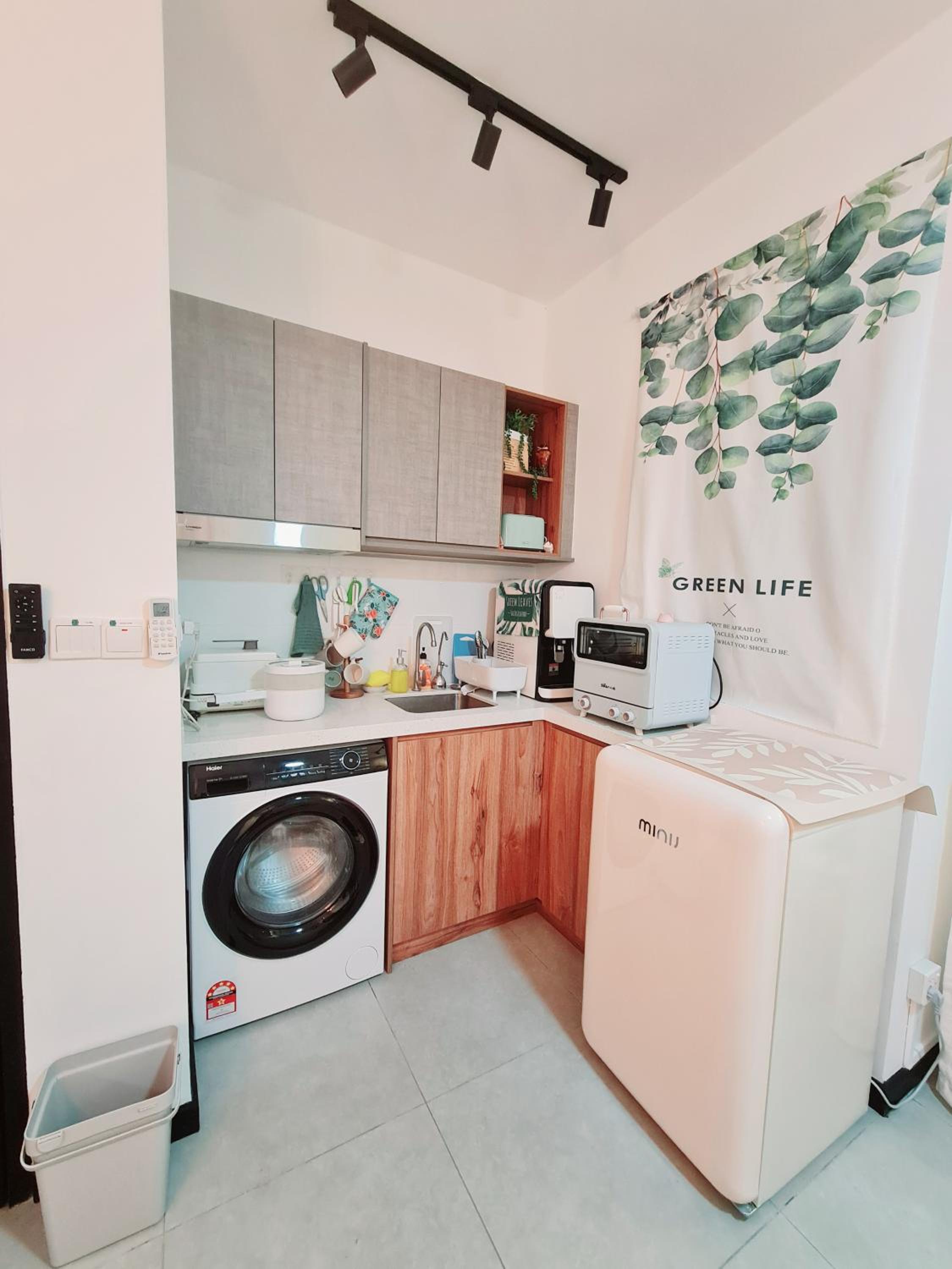 Cozy Modern Tiny Home 2R1B 10 mins to KLCC