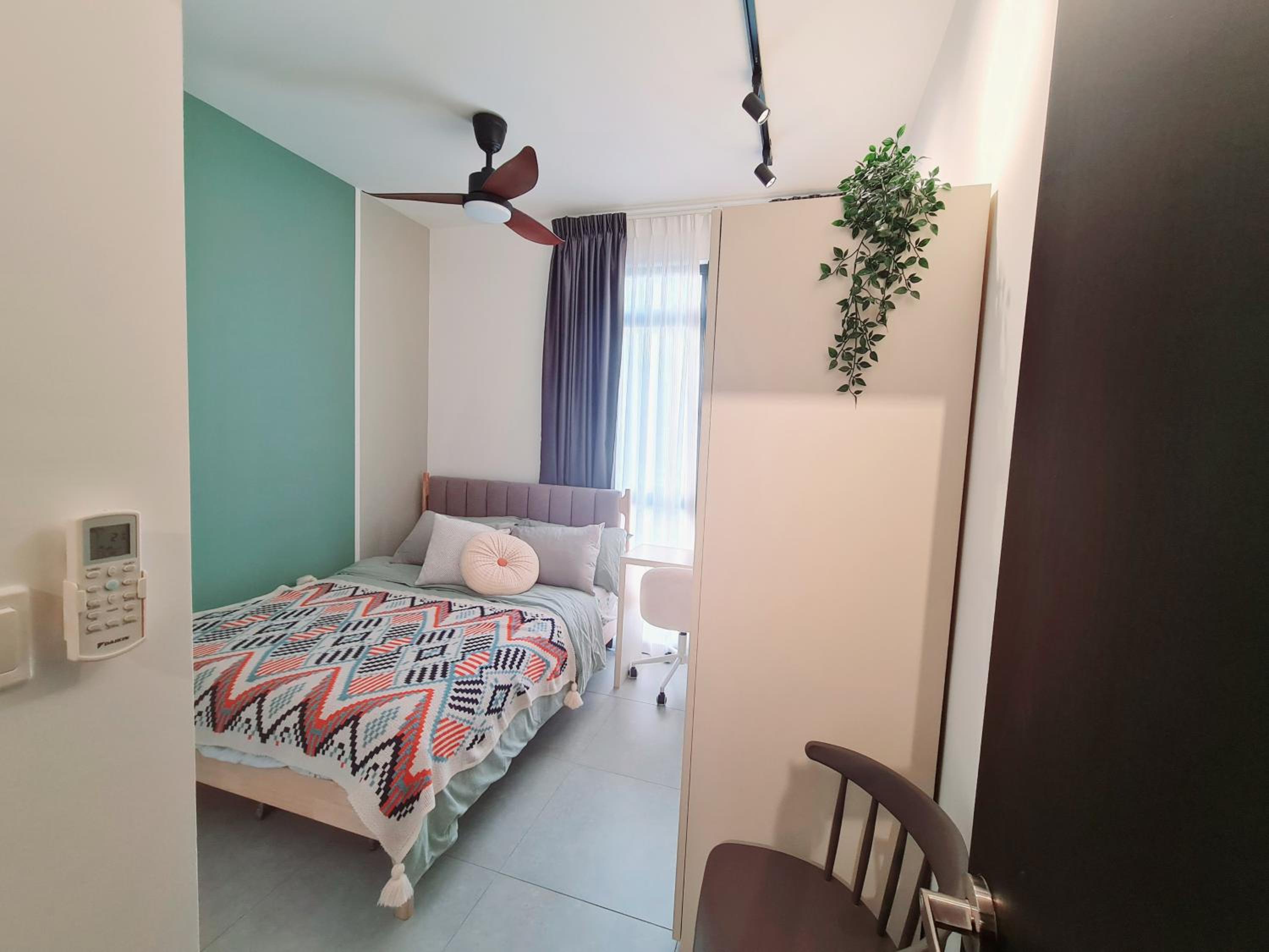 Cozy Modern Tiny Home 2R1B 10 mins to KLCC