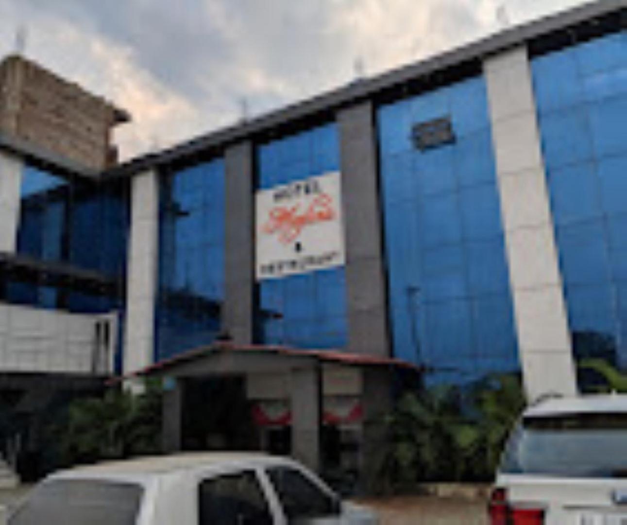 Hotel Meghna and Restaurant,Padhar Buzurg view 2