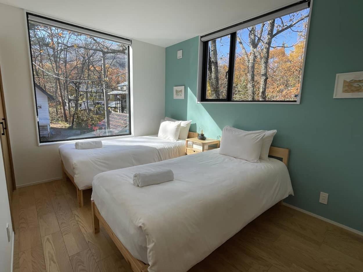 Villa Sono by Hakuba White Fox Company view 3