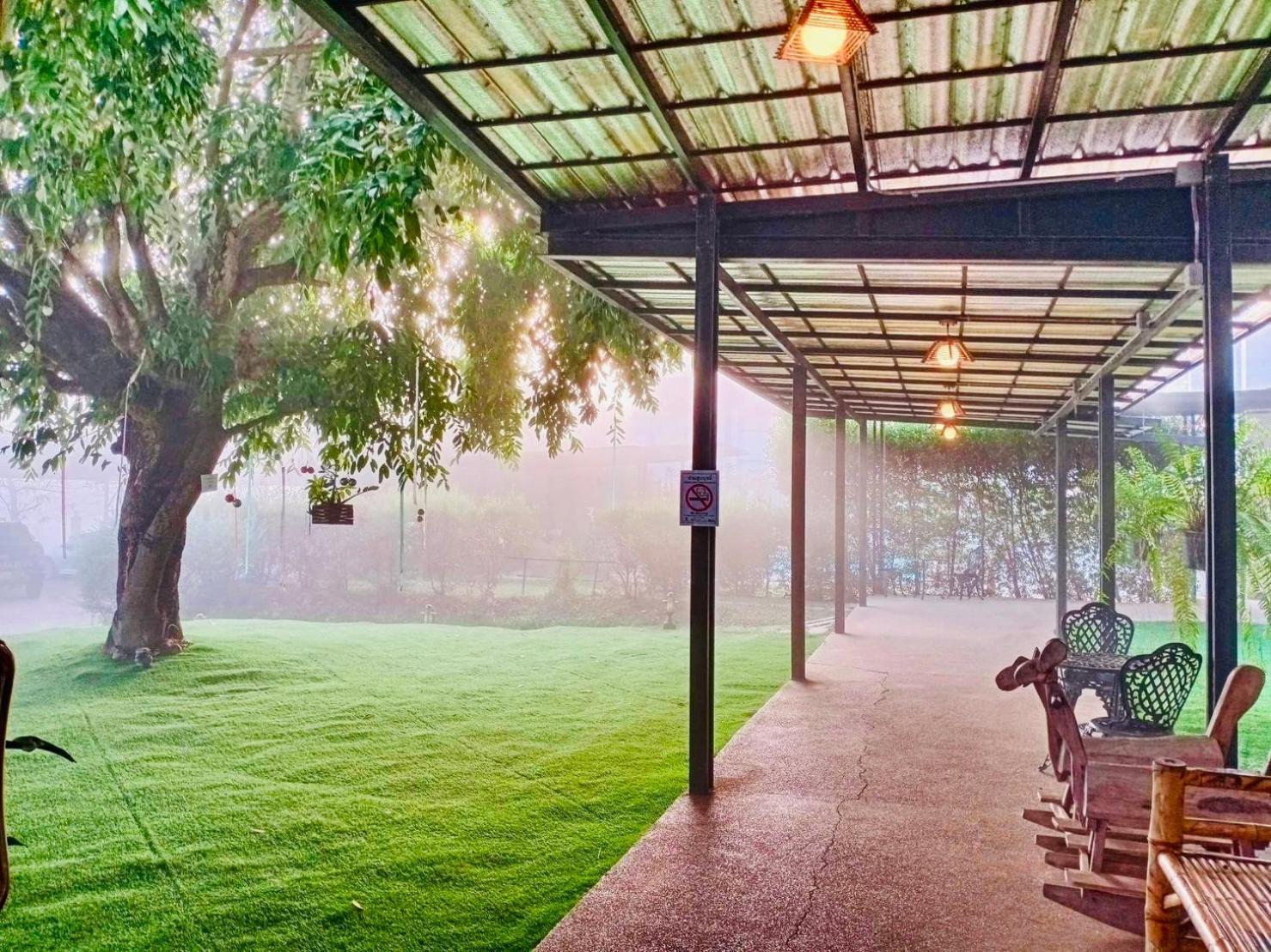 Bualinn Resort